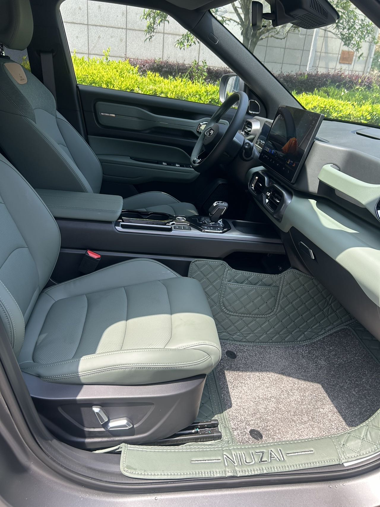 GEELY Cowboy 2025 car image #9