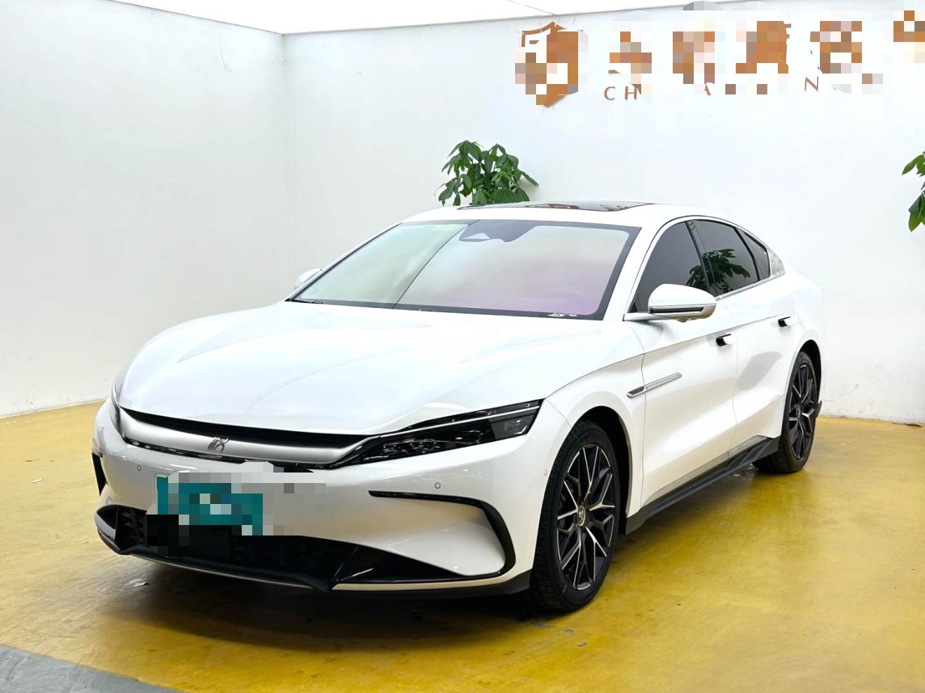 BYD Han 2023 BYD Han 2023 car image