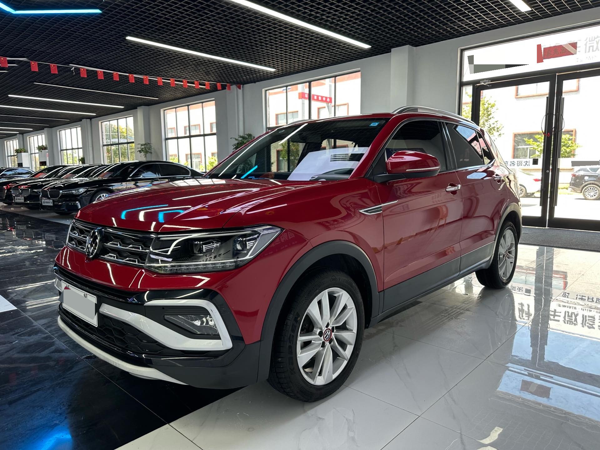 Volkswagen T-Cross 2021 Volkswagen T-Cross 2021 car image