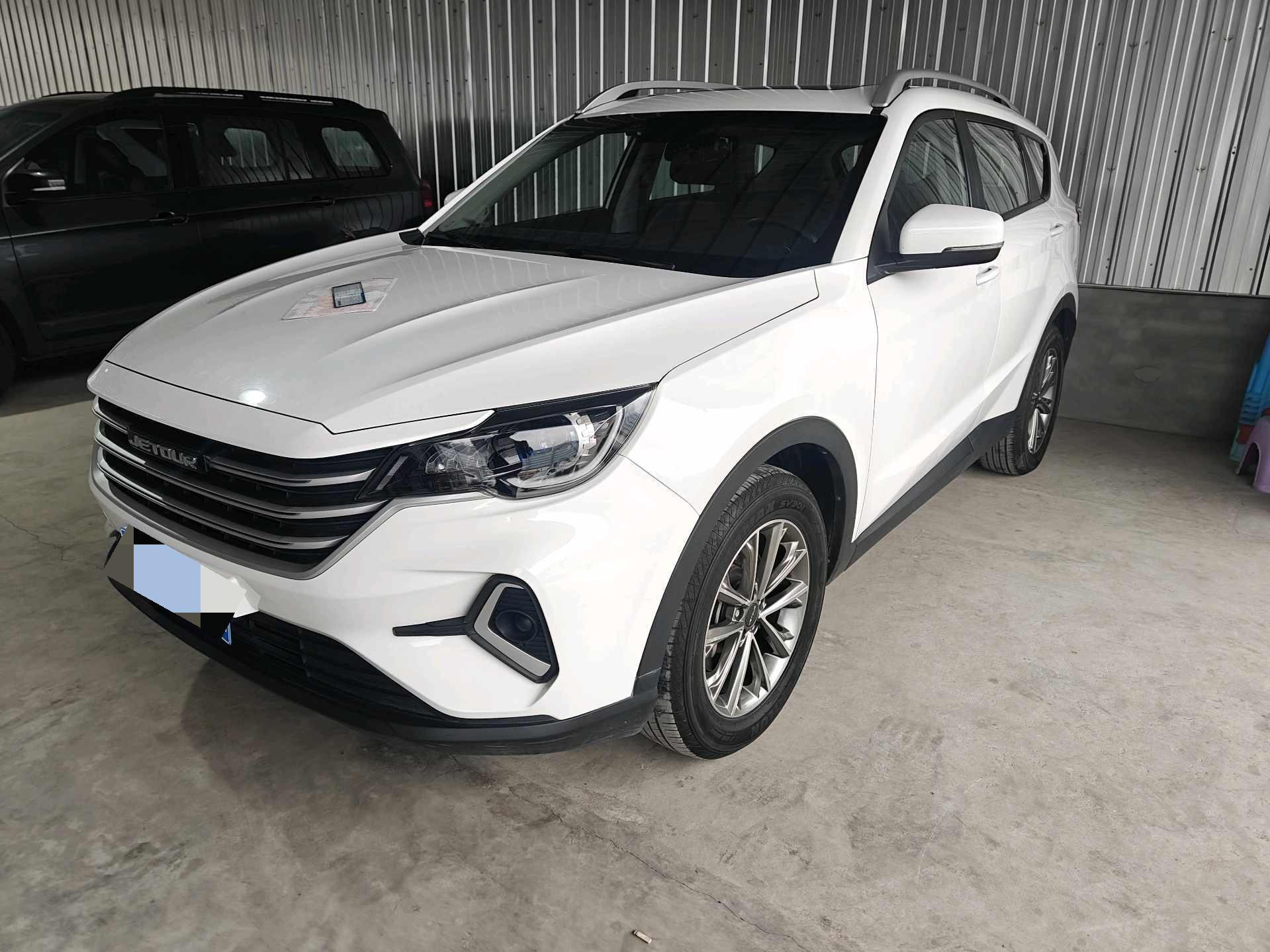 Jetour X70M 2021 Jetour X70M 2021 car image