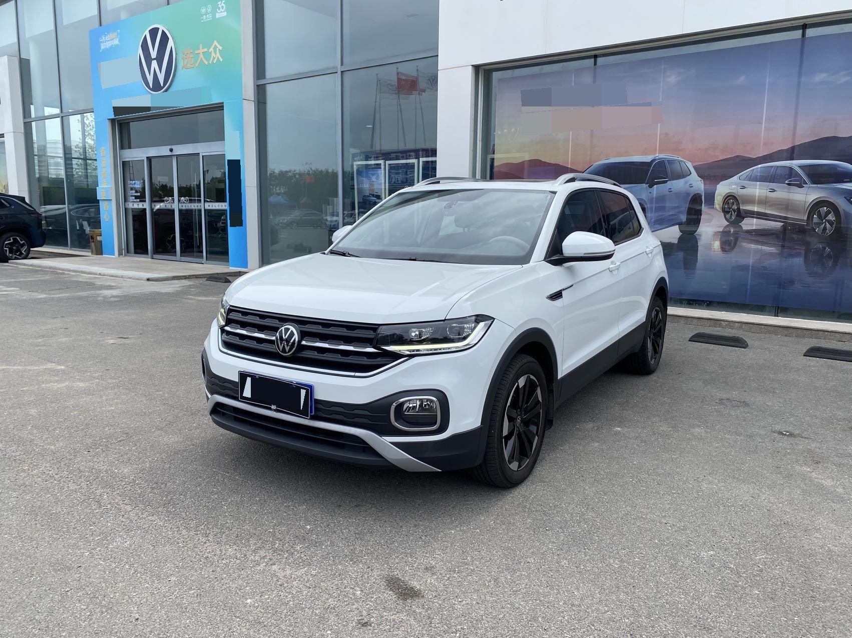 Volkswagen Tacqua 2021 car image 