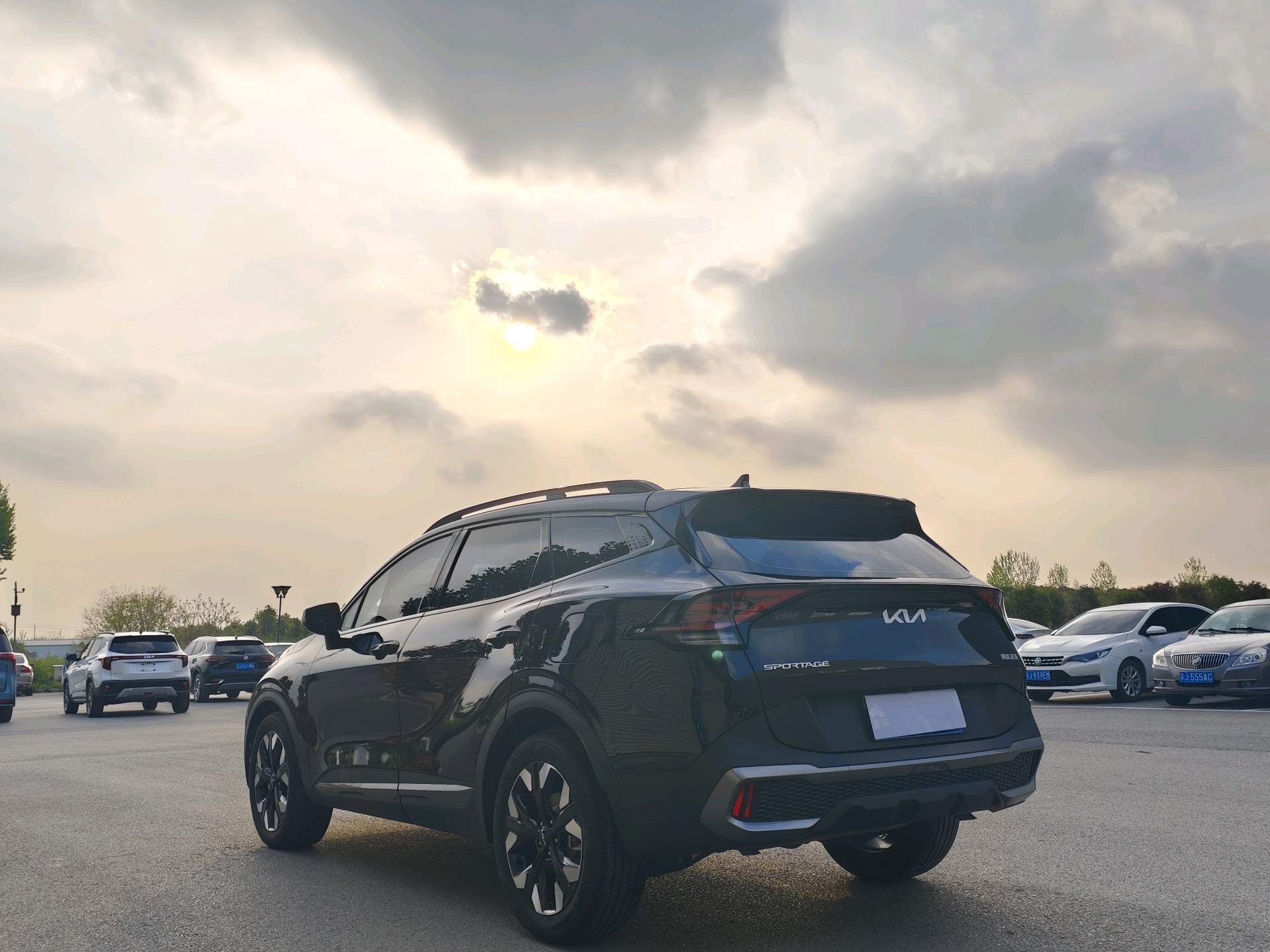Kia Sportage 2025 #4 Kia Sportage 2025 صورة سيارة #4