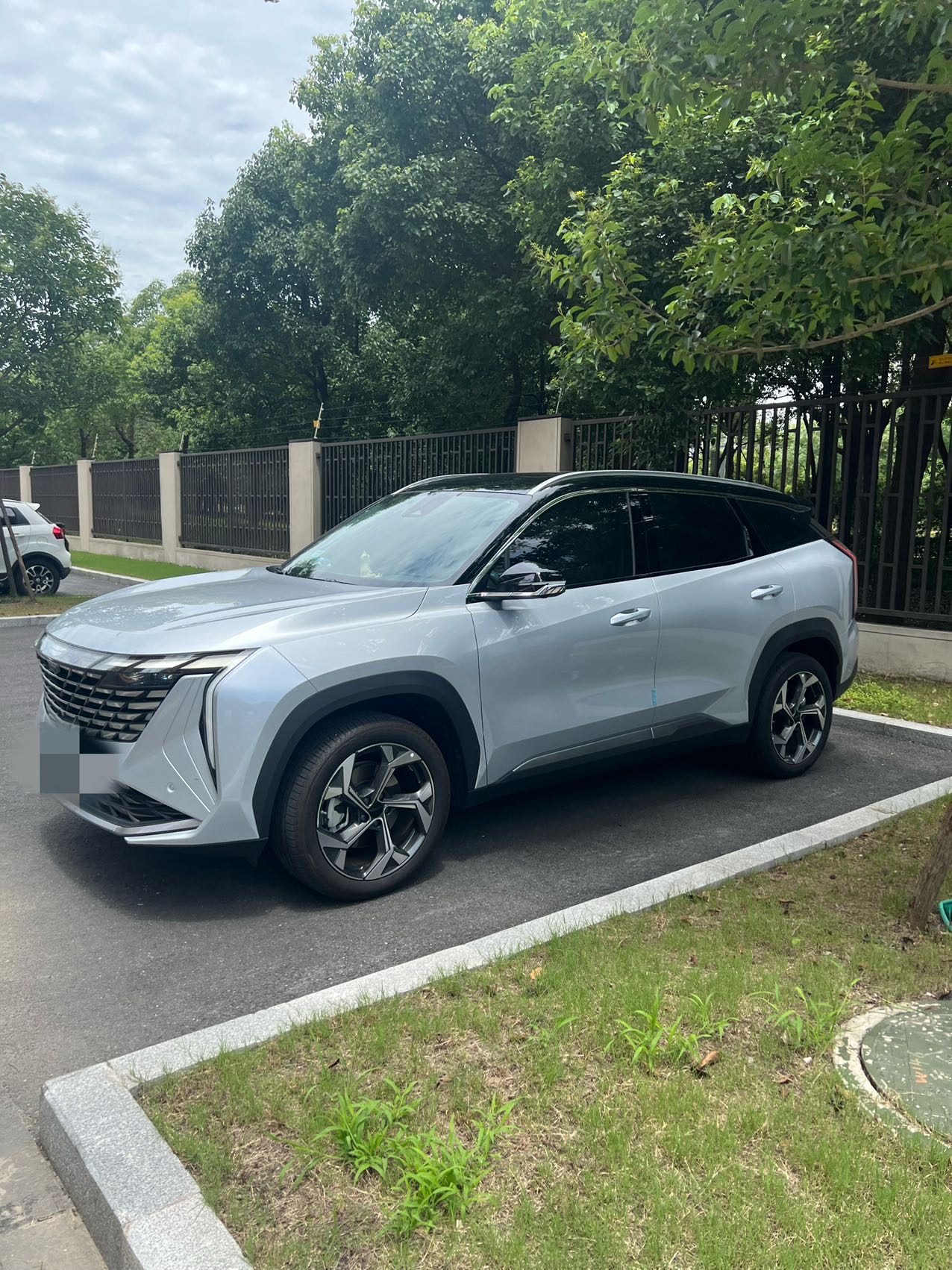 GEELY Boyue L 2023 GEELY Boyue L 2023 car image