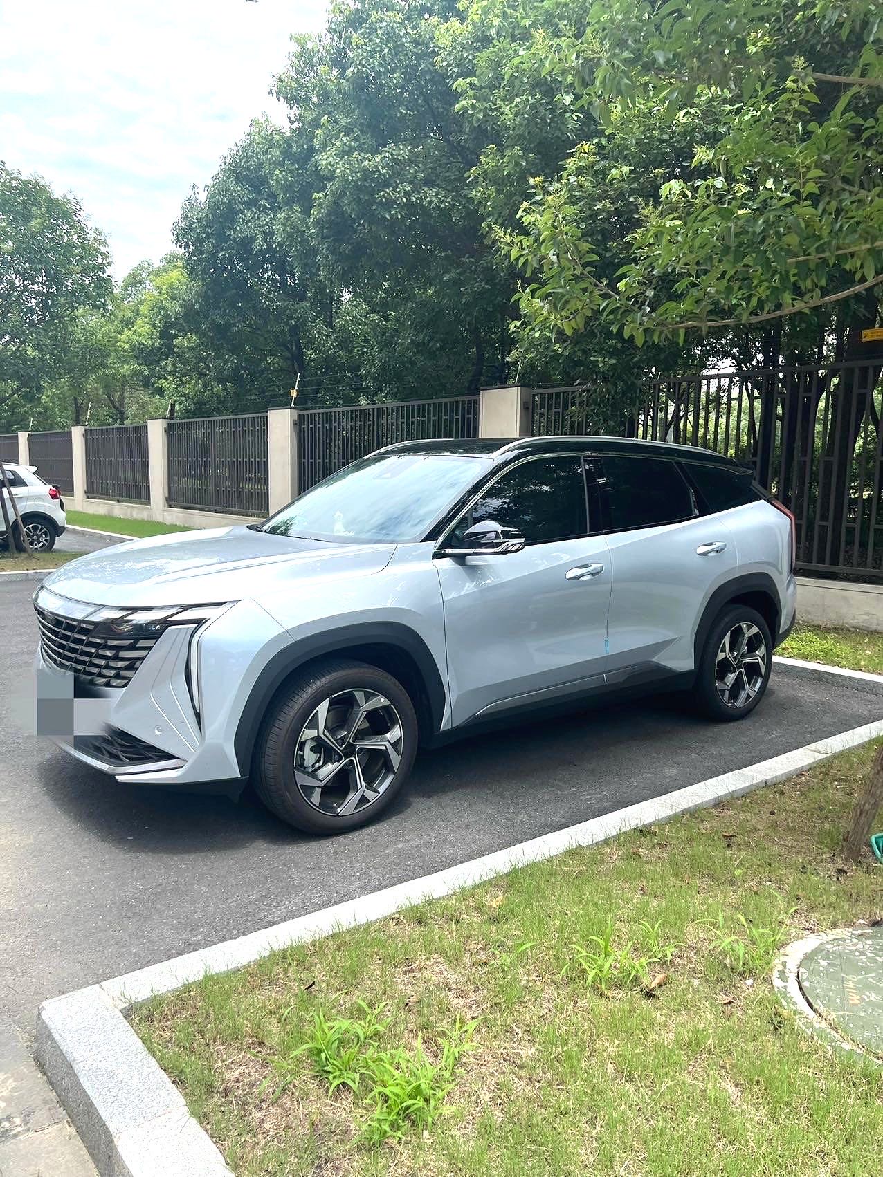 GEELY Boyue L 2023 GEELY Boyue L 2023 car image