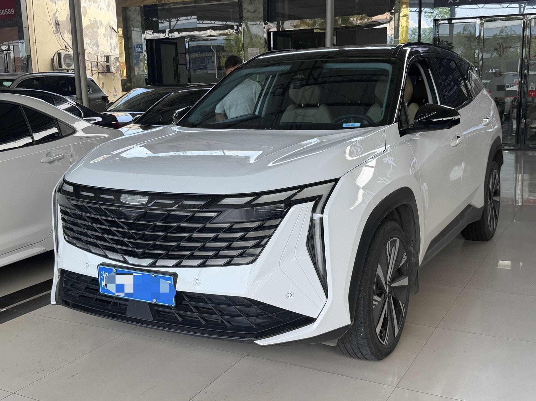 GEELY Boyue L 2023 car image 