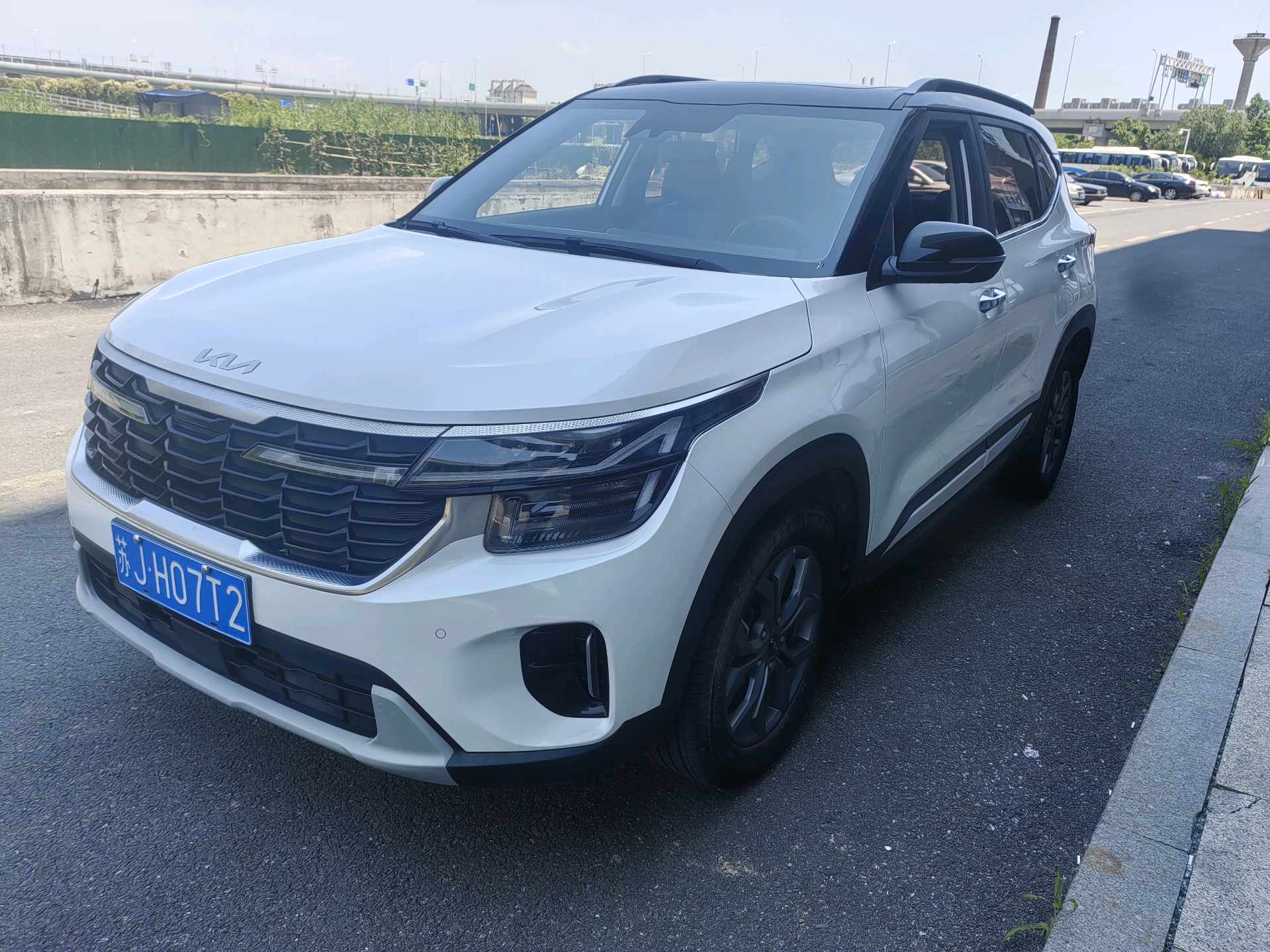 Kia Seltos 2024 Kia Seltos 2024 car image