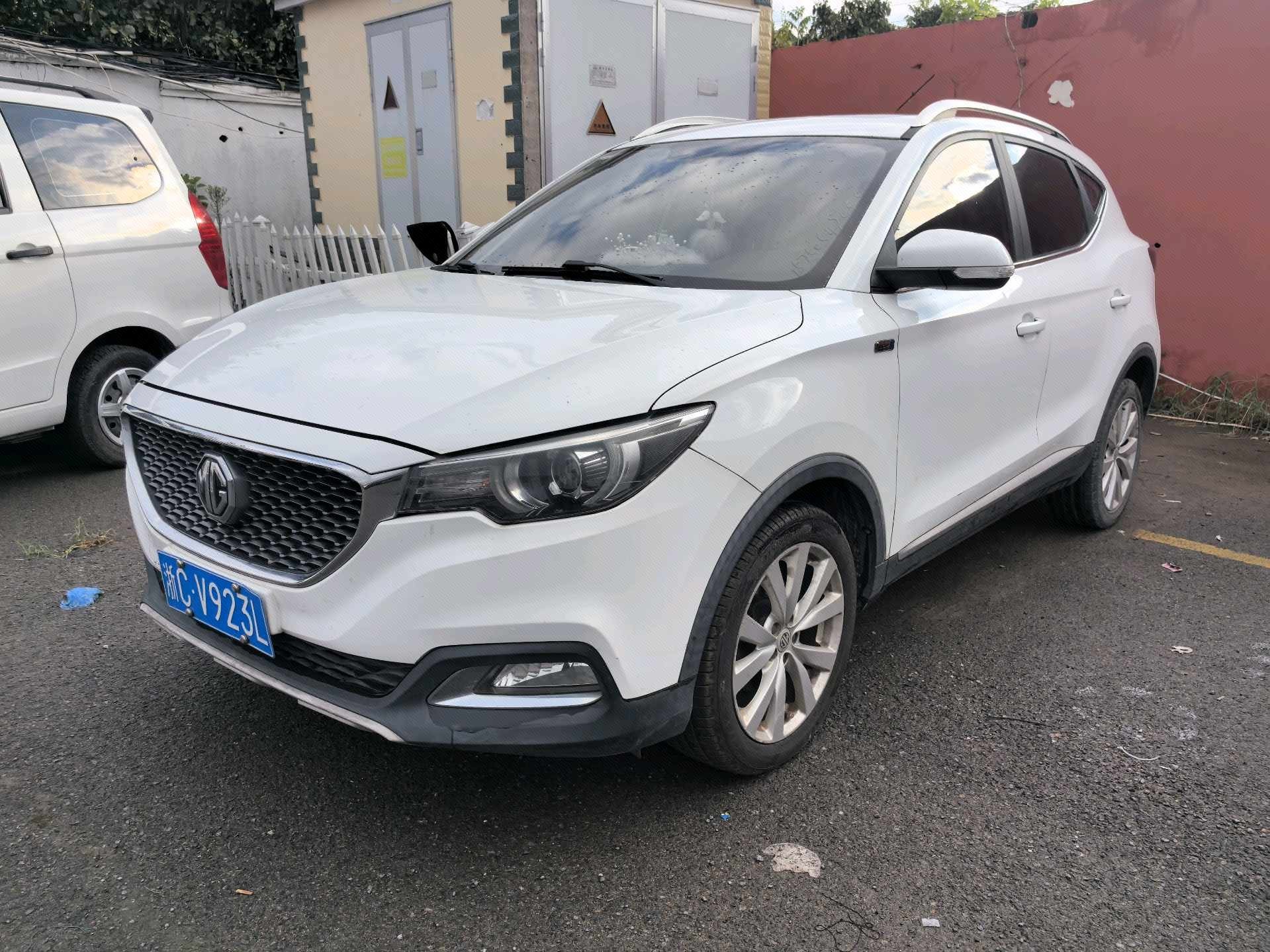 MG ZS 2017 MG ZS 2017 car image