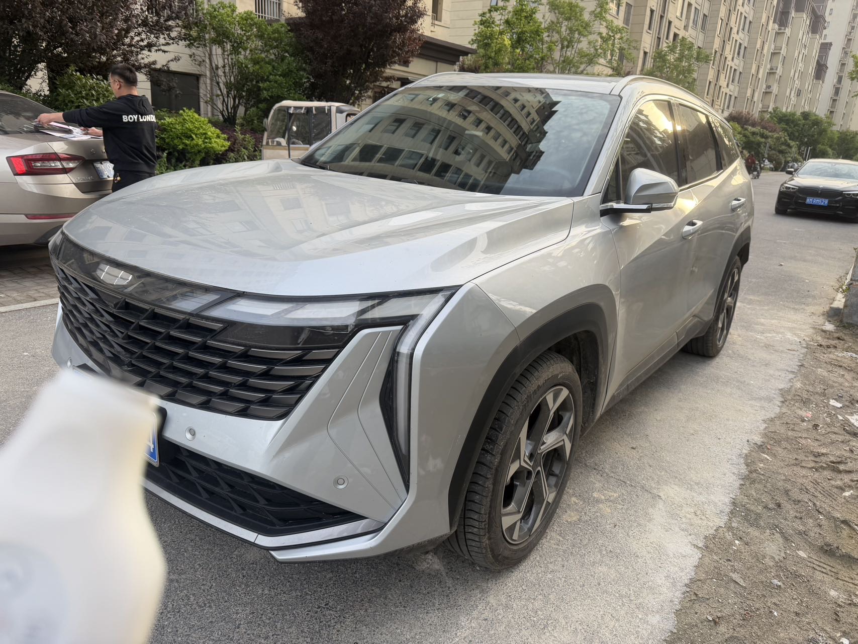 GEELY Boyue L 2023 car image 