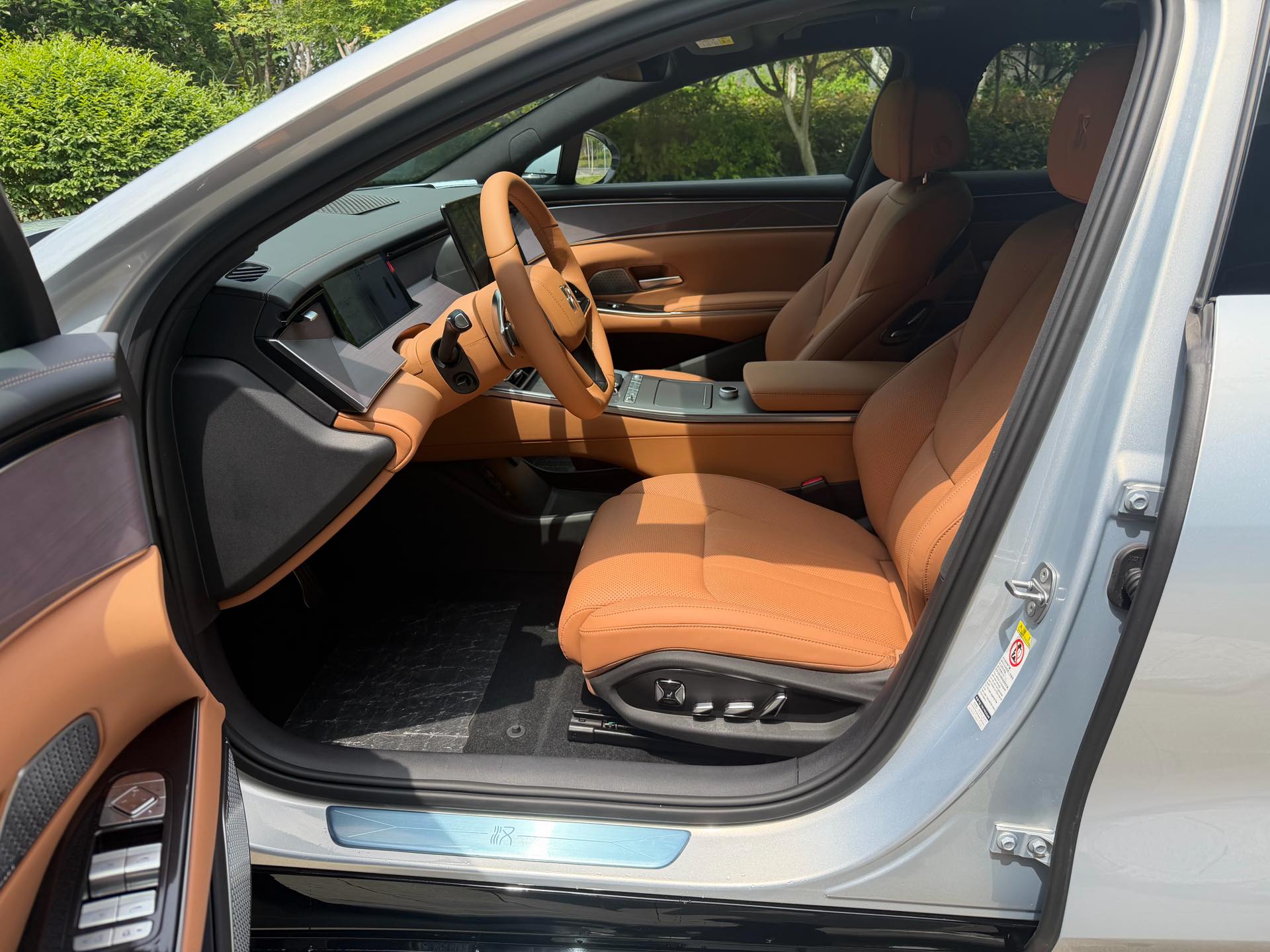 BYD HanL 2025 #3 BYD HanL 2025 imagen de coche #3