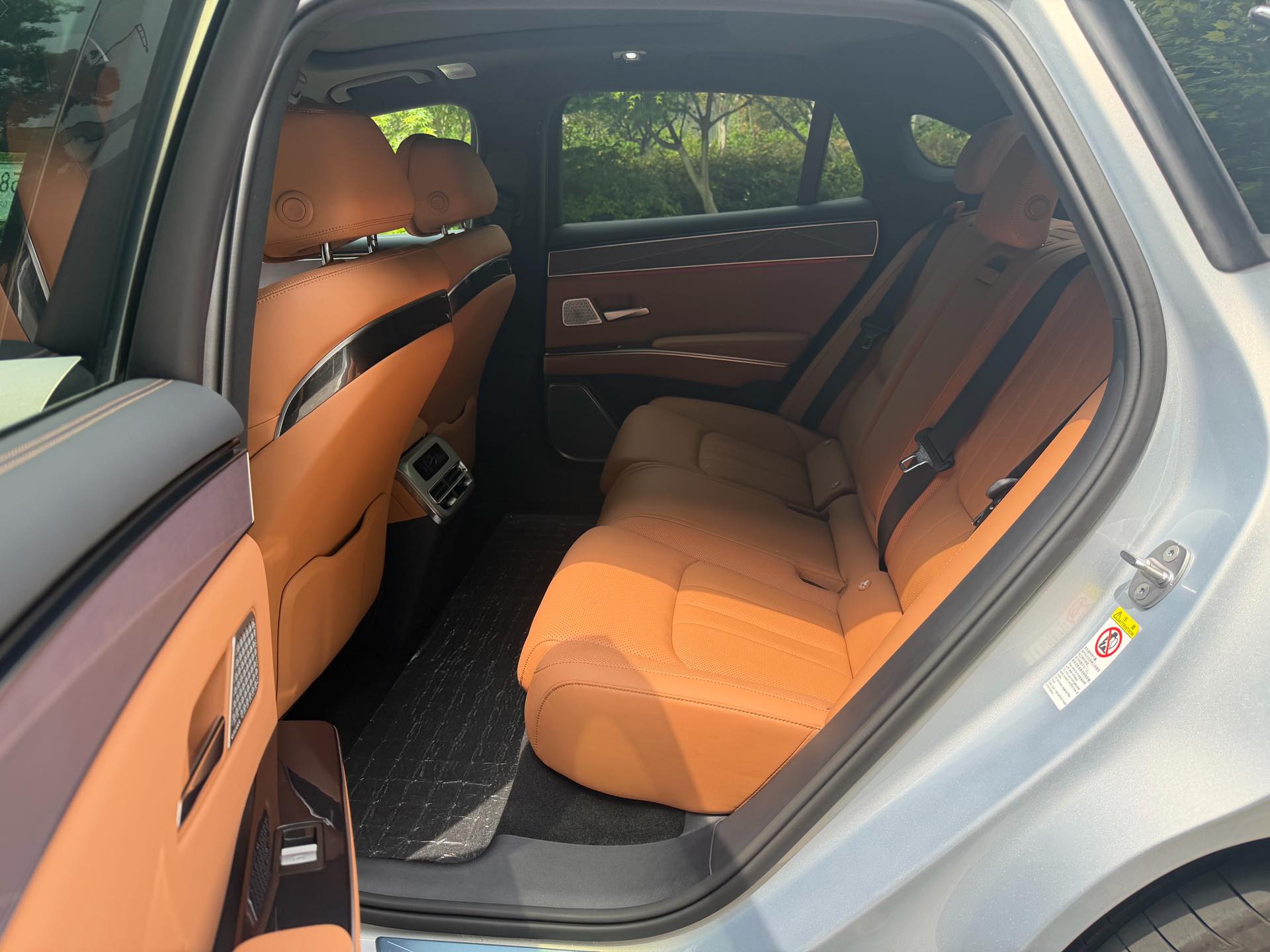 BYD HanL 2025 #5 BYD HanL 2025 imagen de coche #5