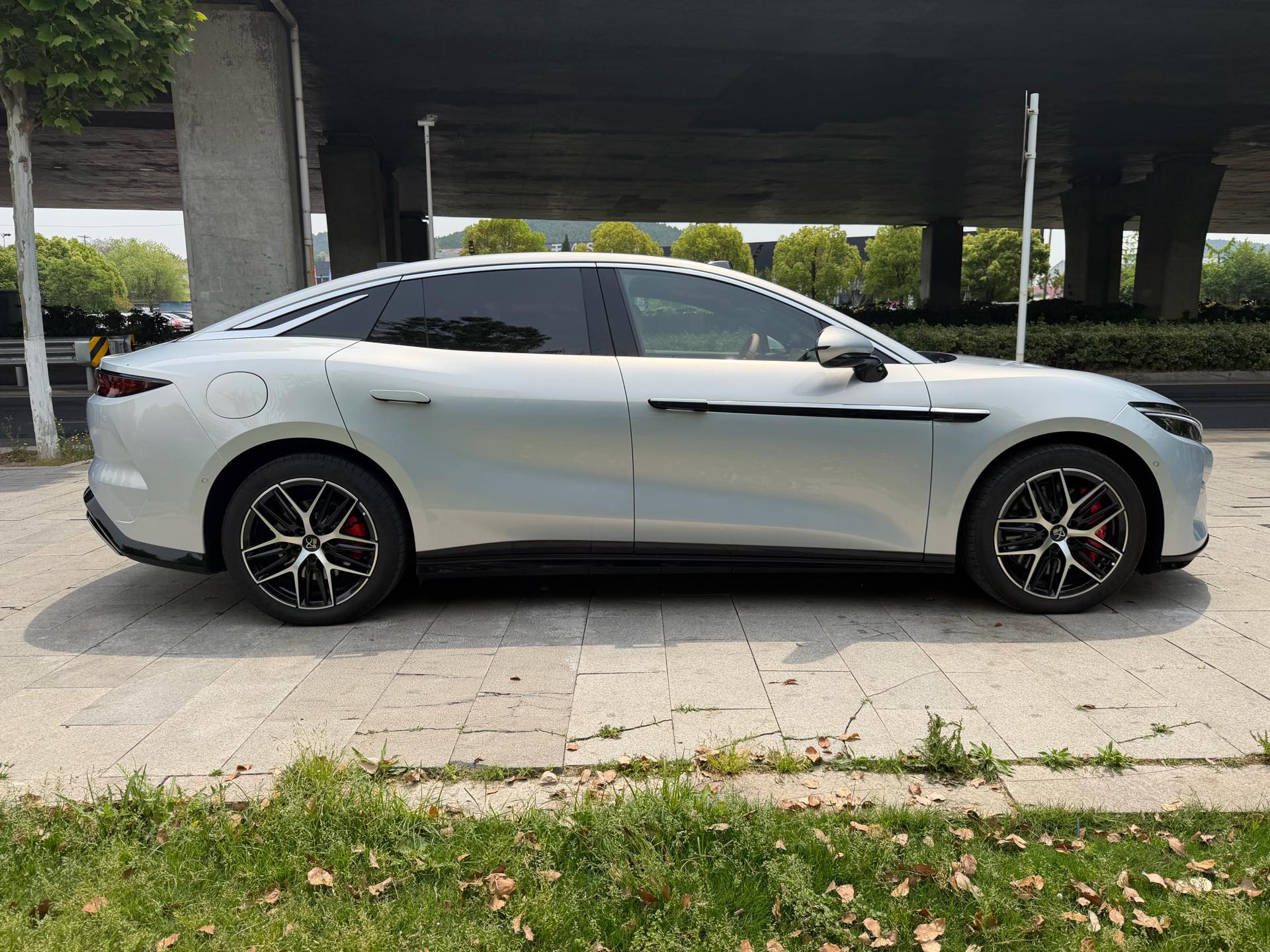 BYD HanL 2025 #9 BYD HanL 2025 imagen de coche #9