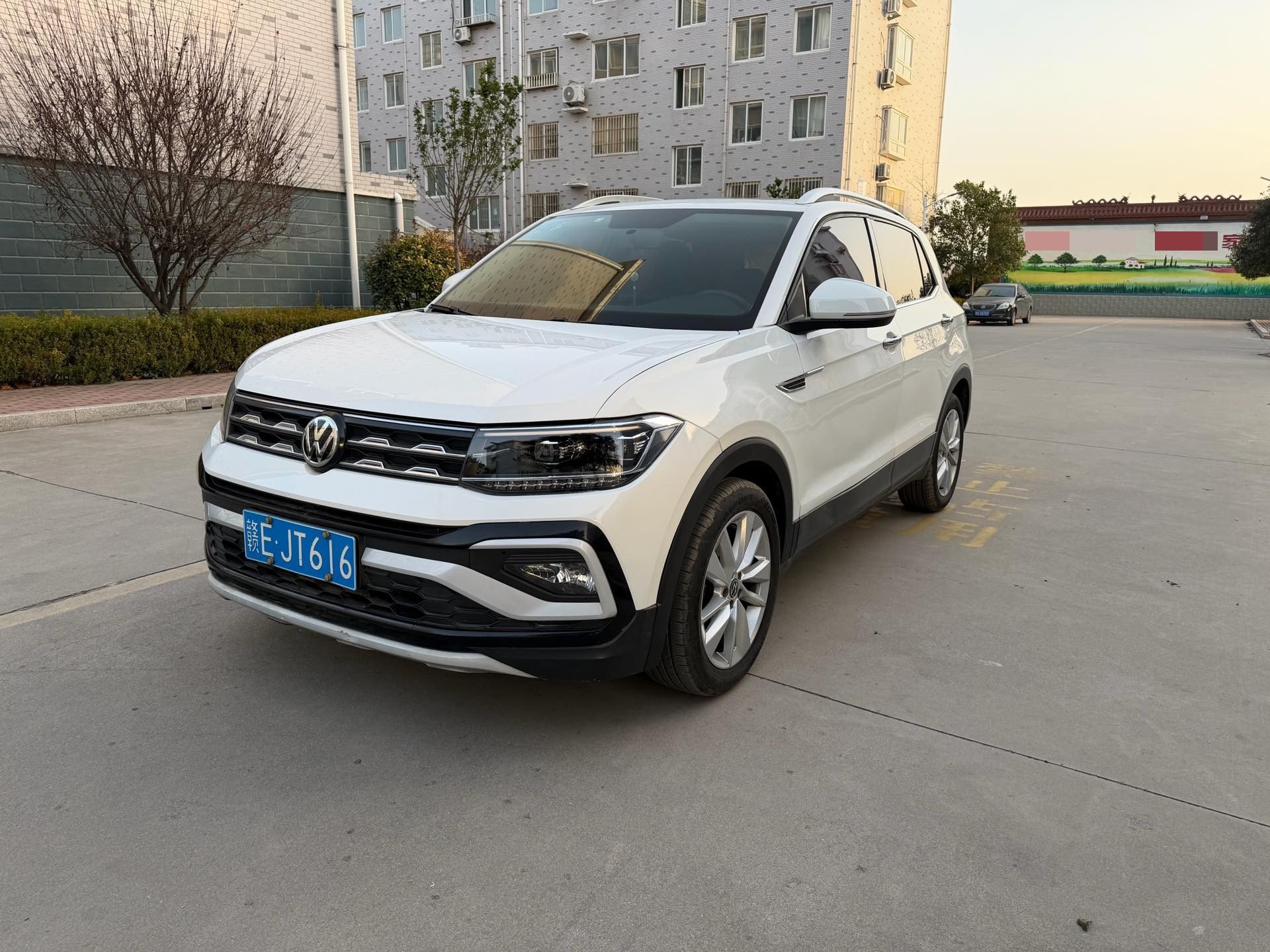 Volkswagen T-Cross 2020 Volkswagen T-Cross 2020 immagine di auto