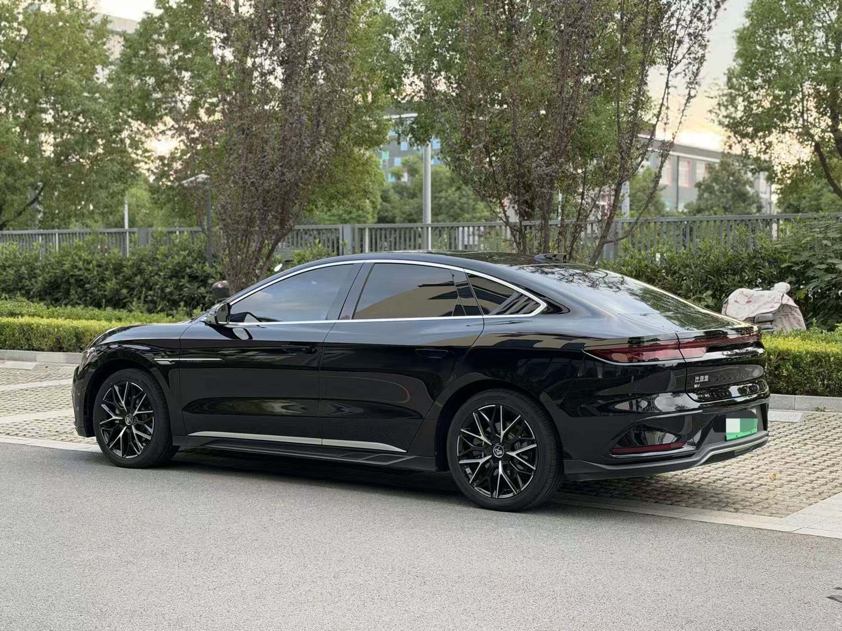 BYD Han 2025 изображение автомобиля #2