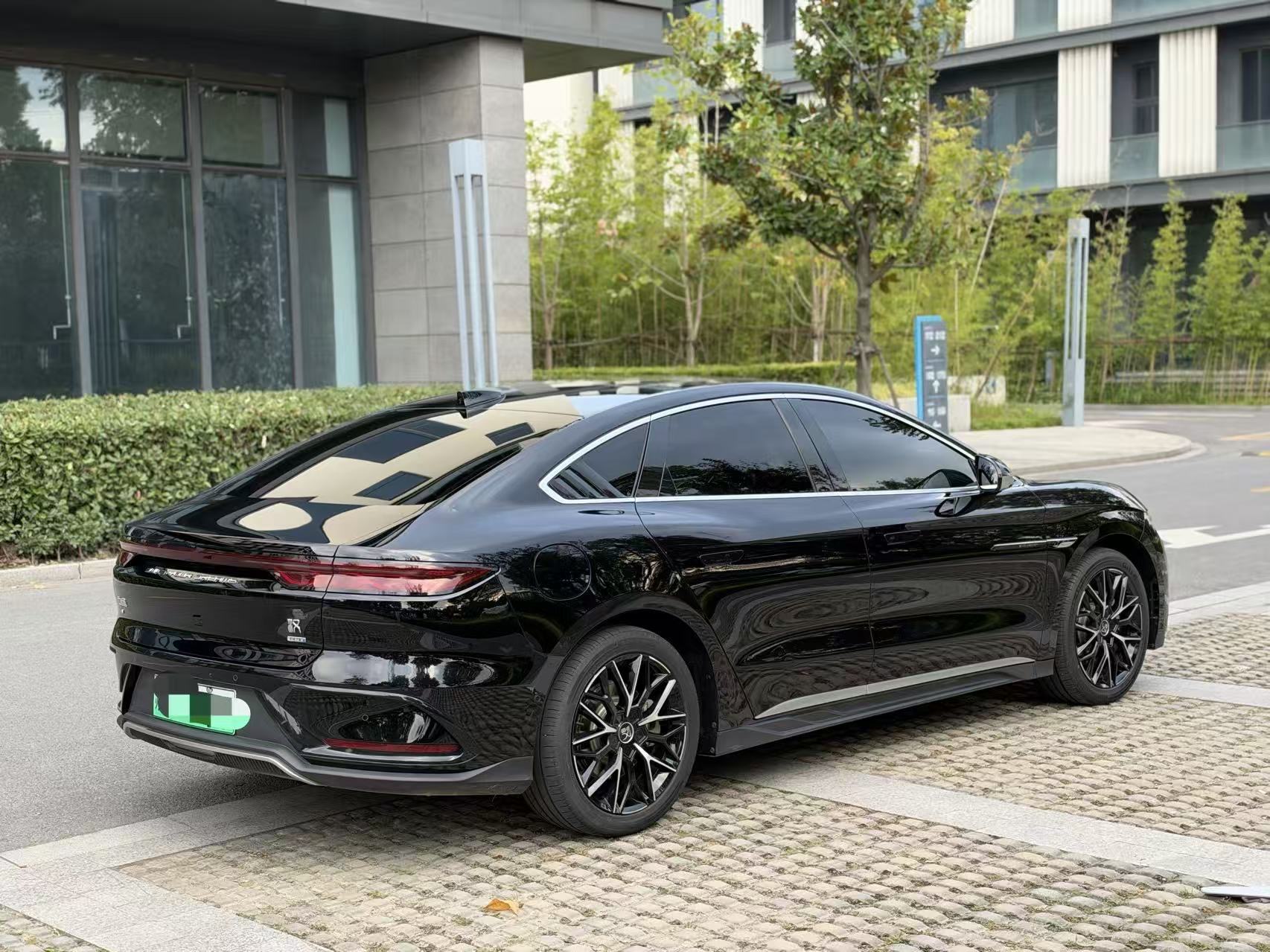 BYD Han 2025 изображение автомобиля #3