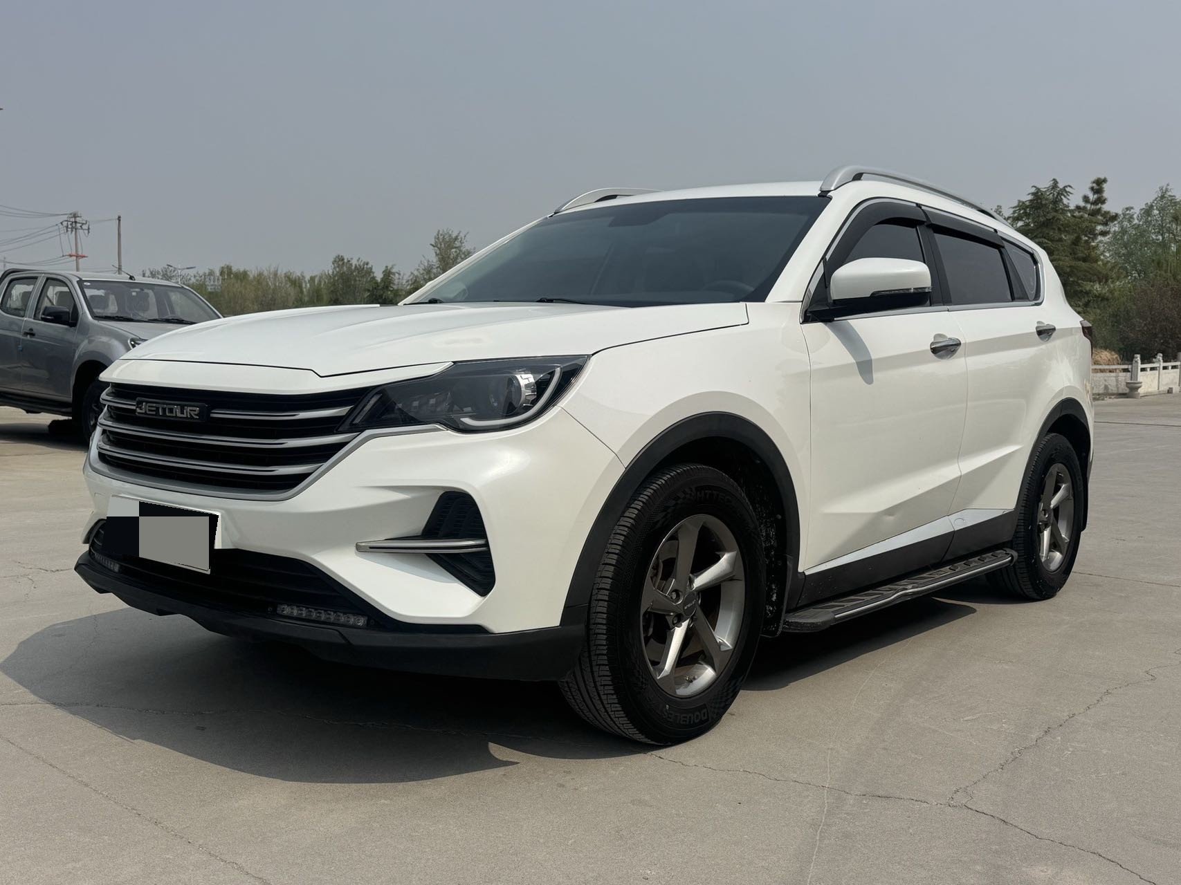 Jetour X70M 2020 Jetour X70M 2020 car image