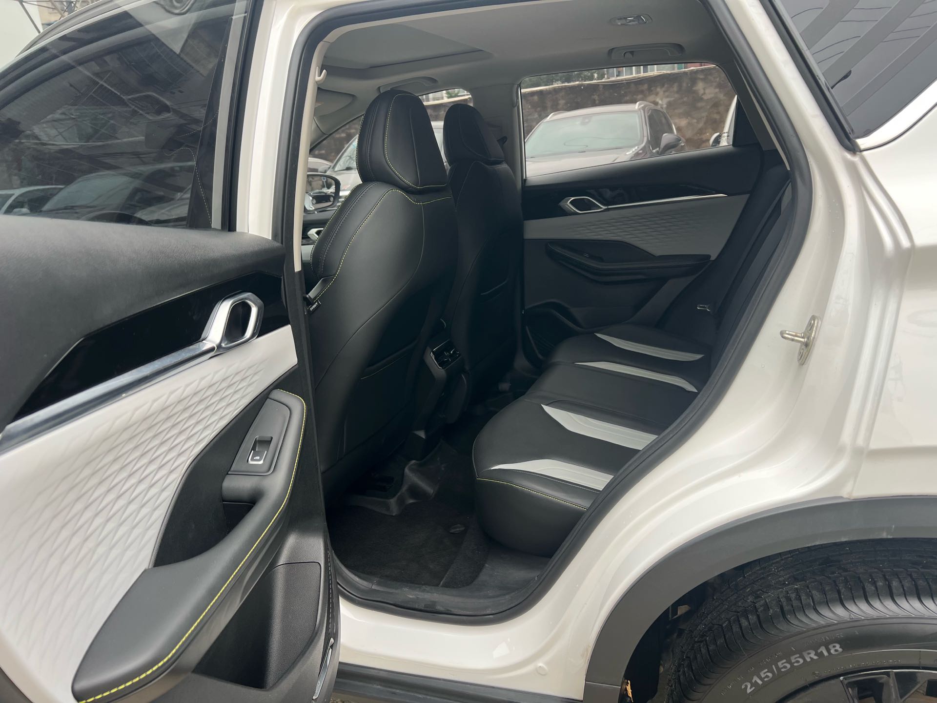 GEELY Coolray 2023 #8 GEELY Coolray 2023 car image #8