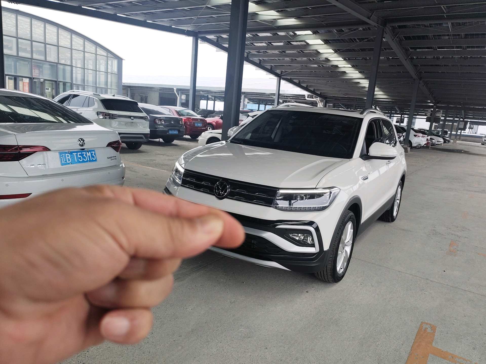 Volkswagen T-Cross 2022 Volkswagen T-Cross 2022 car image