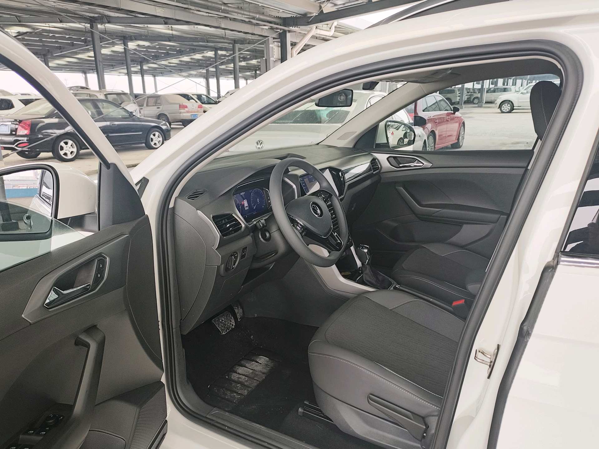 Volkswagen T-Cross 2022 #4 Volkswagen T-Cross 2022 immagine di auto #4