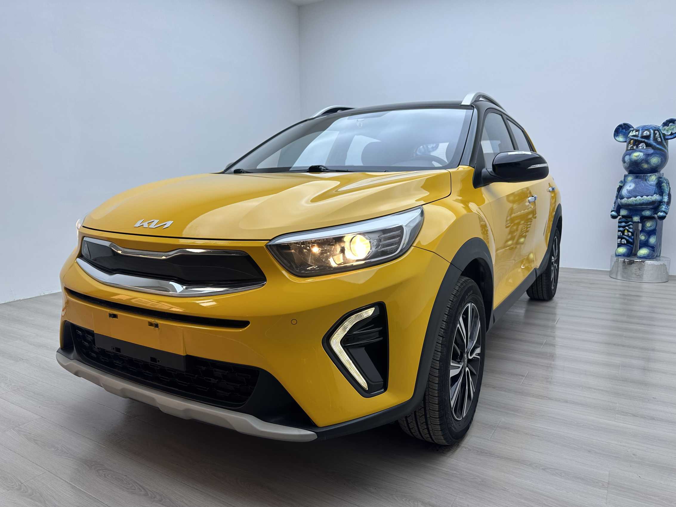 Kia KX1 2021 car image 