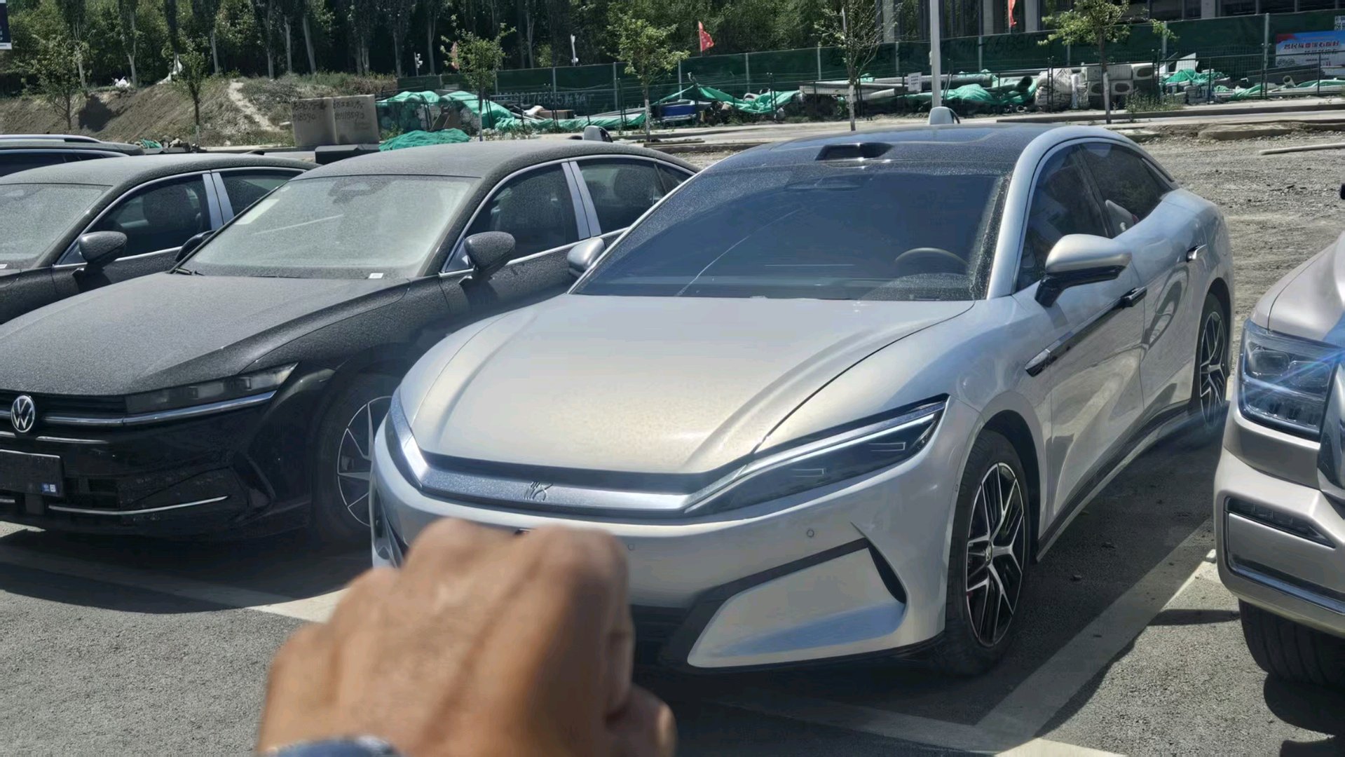 BYD HanL 2025 BYD HanL 2025 صورة سيارة