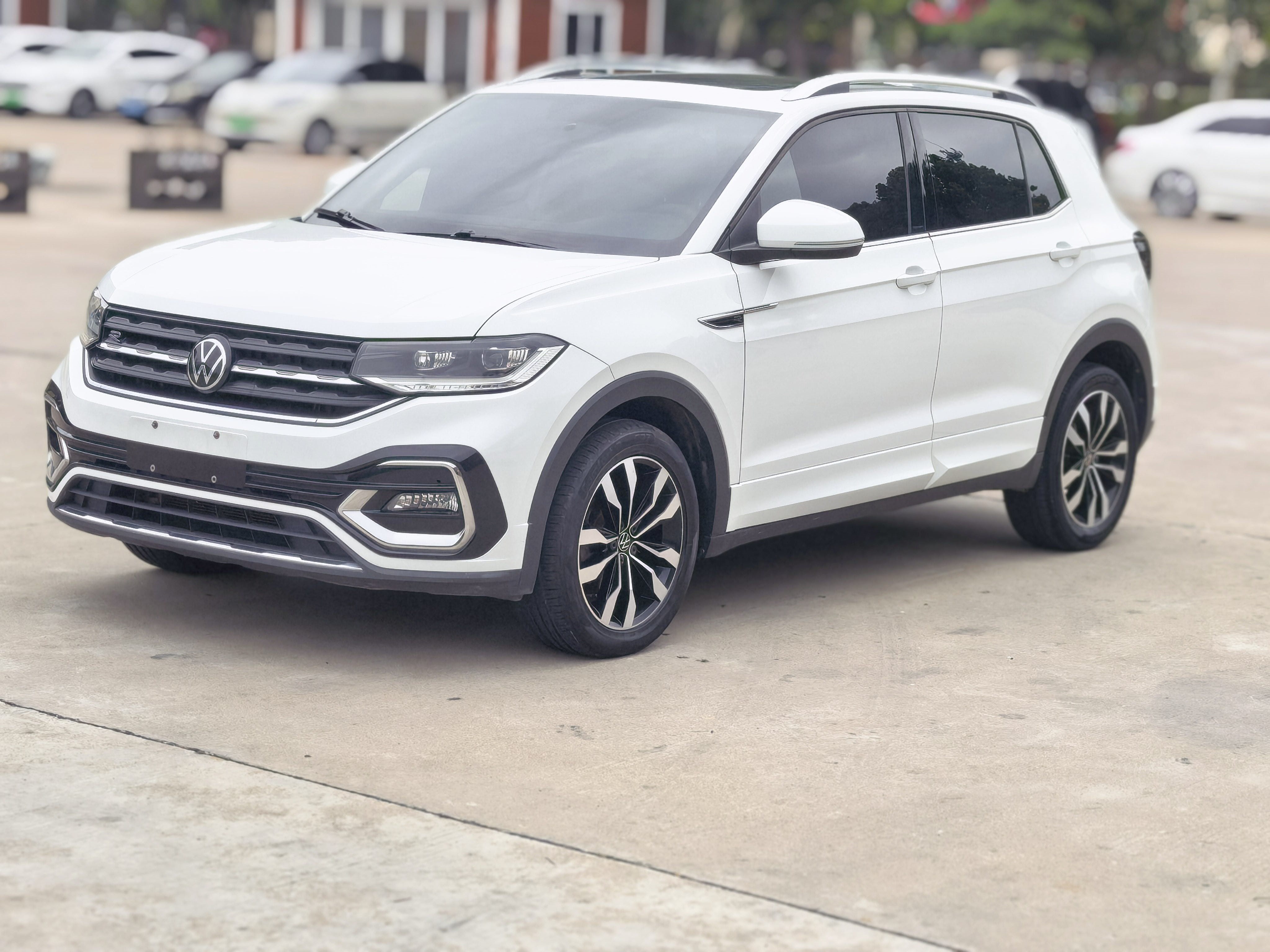 Volkswagen Tacqua 2020 car image 