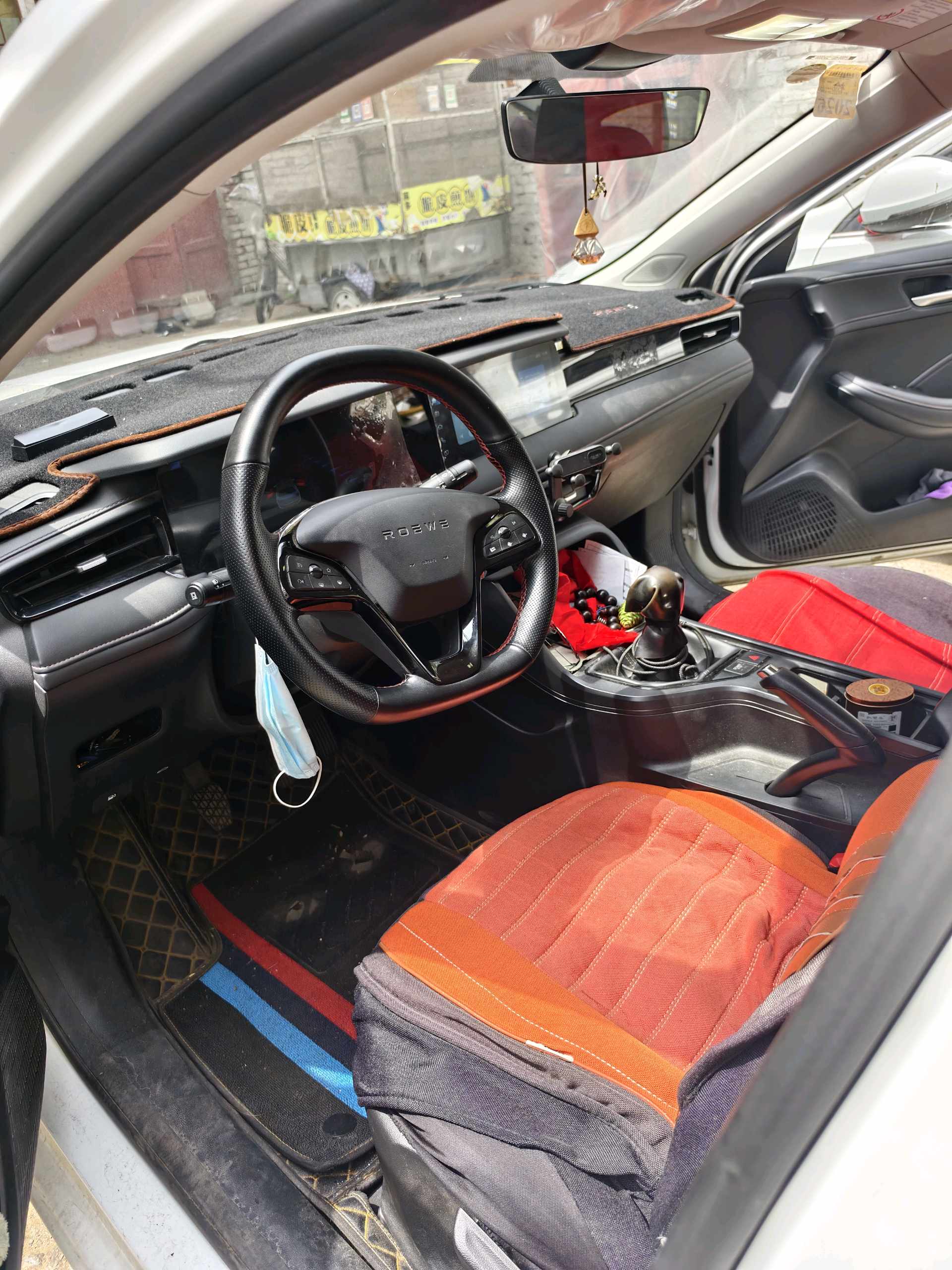 Roewe i5 2024 #3 Roewe i5 2024 immagine di auto #3