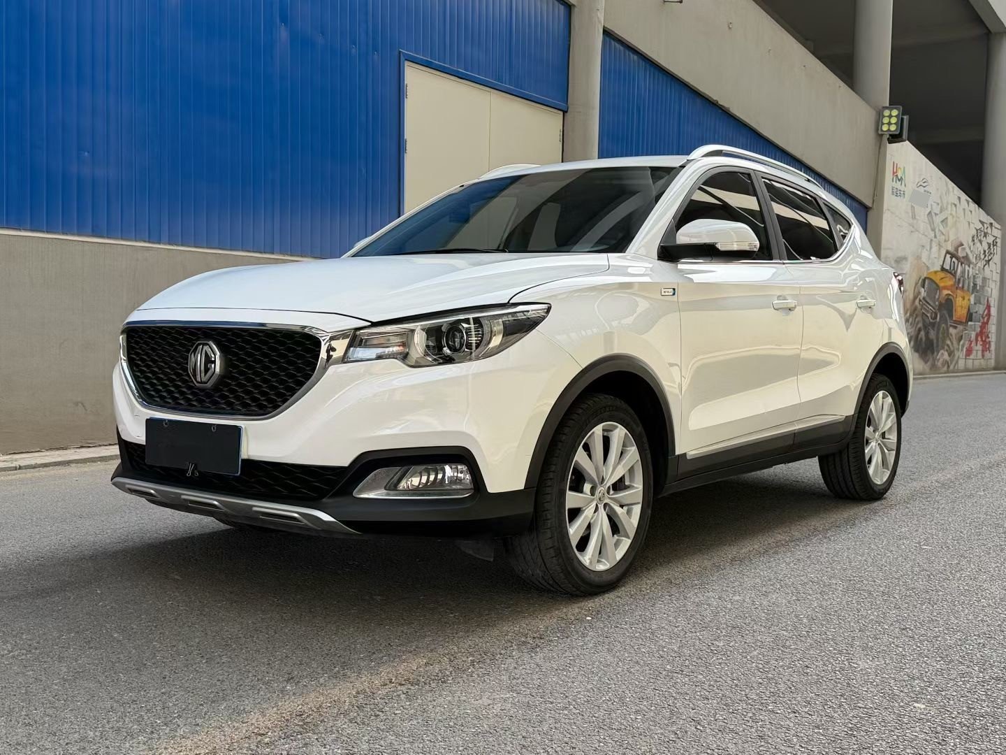 MG ZS 2018 MG ZS 2018 car image