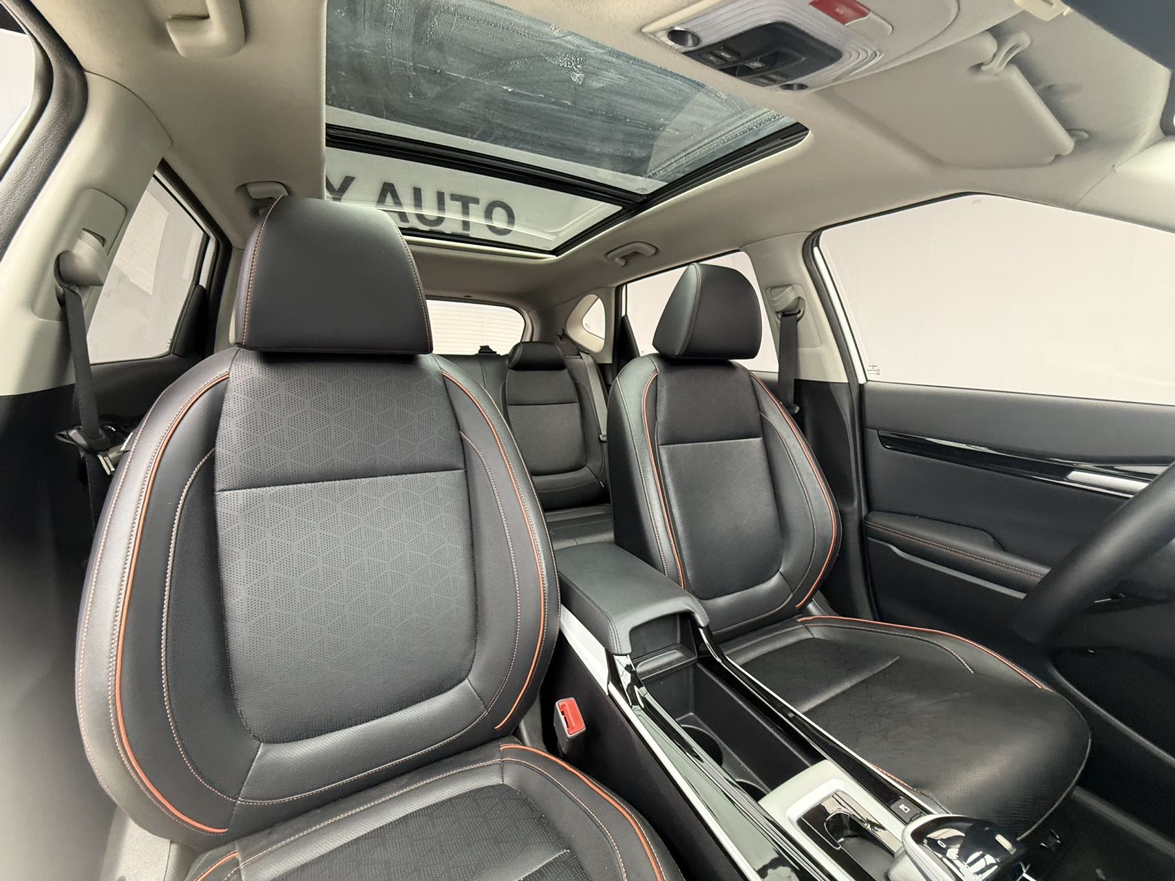 Kia Seltos 2023 image de voiture #7