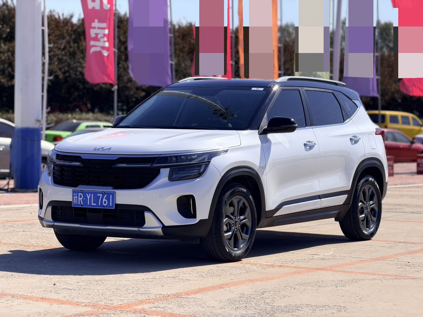 Kia Seltos 2023 car image 