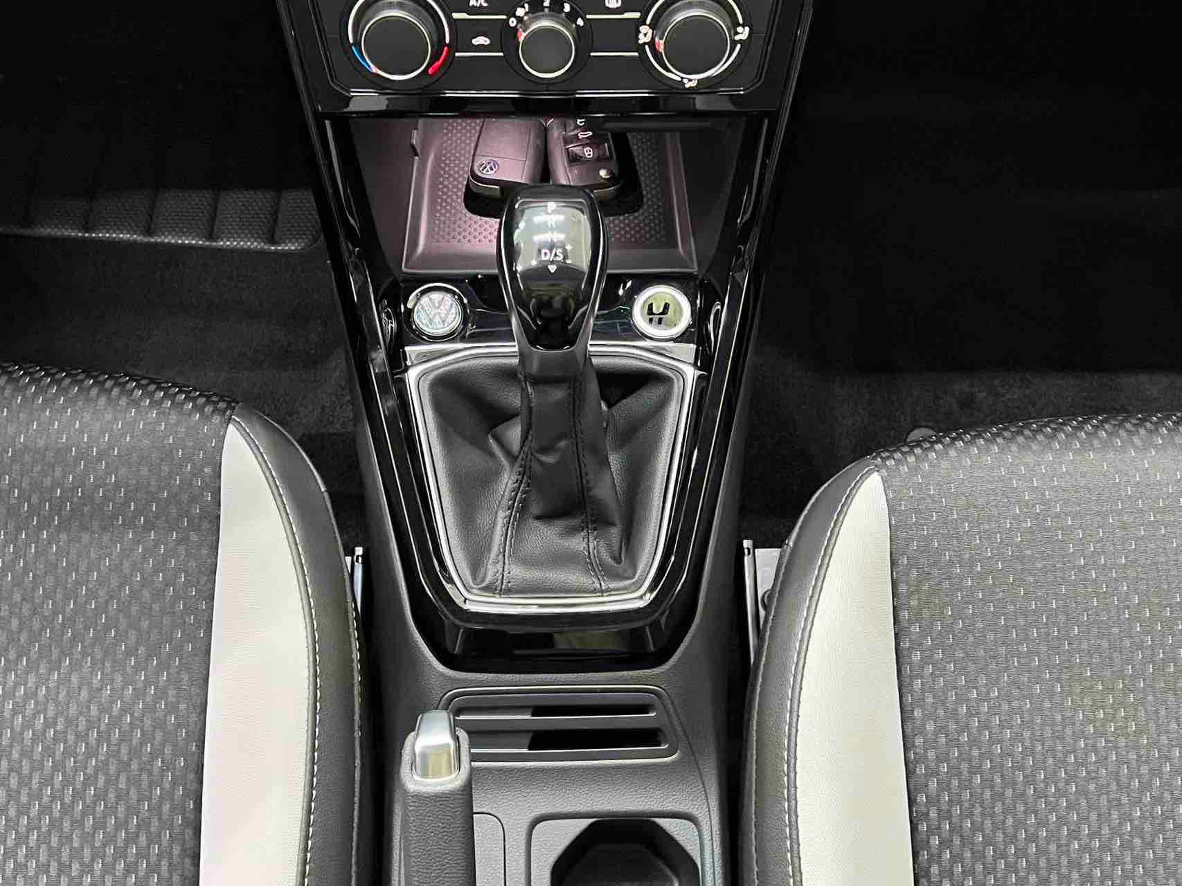 Volkswagen Tacqua 2023 #12 Volkswagen Tacqua 2023 car image #12