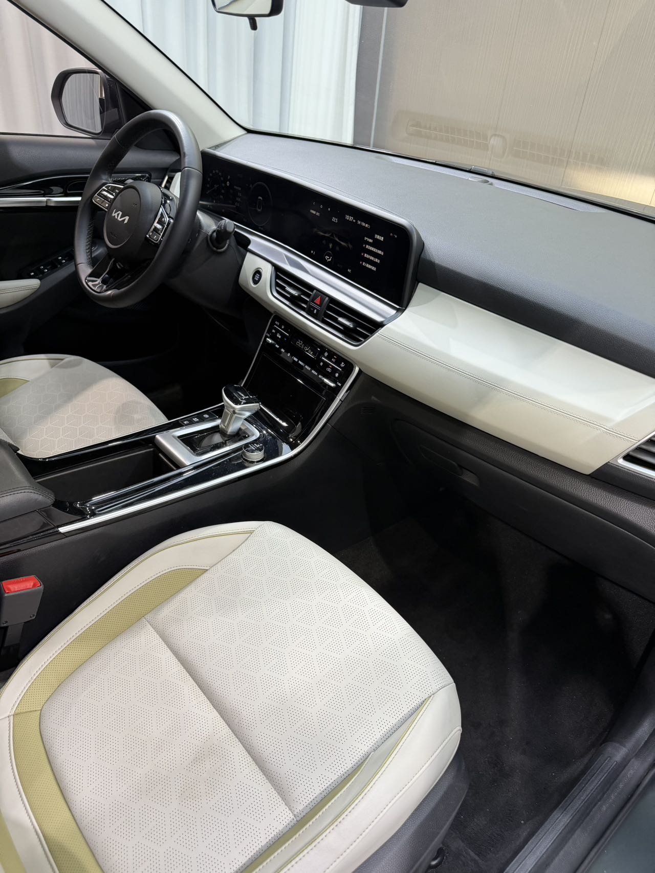 Kia Seltos 2023 #10 Kia Seltos 2023 image de voiture #10