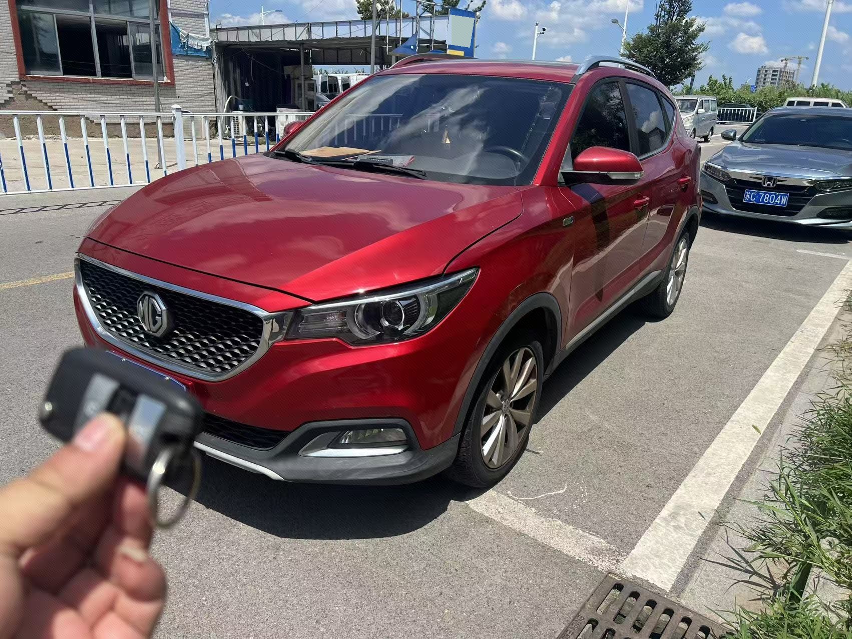 MG ZS 2017 MG ZS 2017 car image