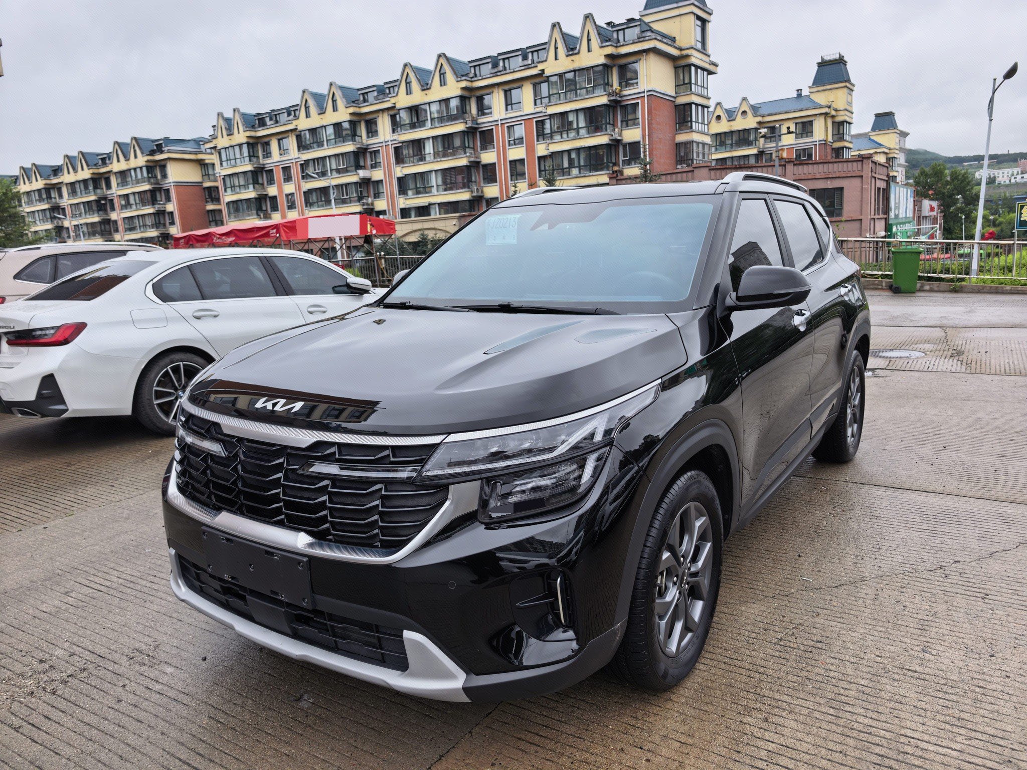 Kia Seltos 2023 car image 