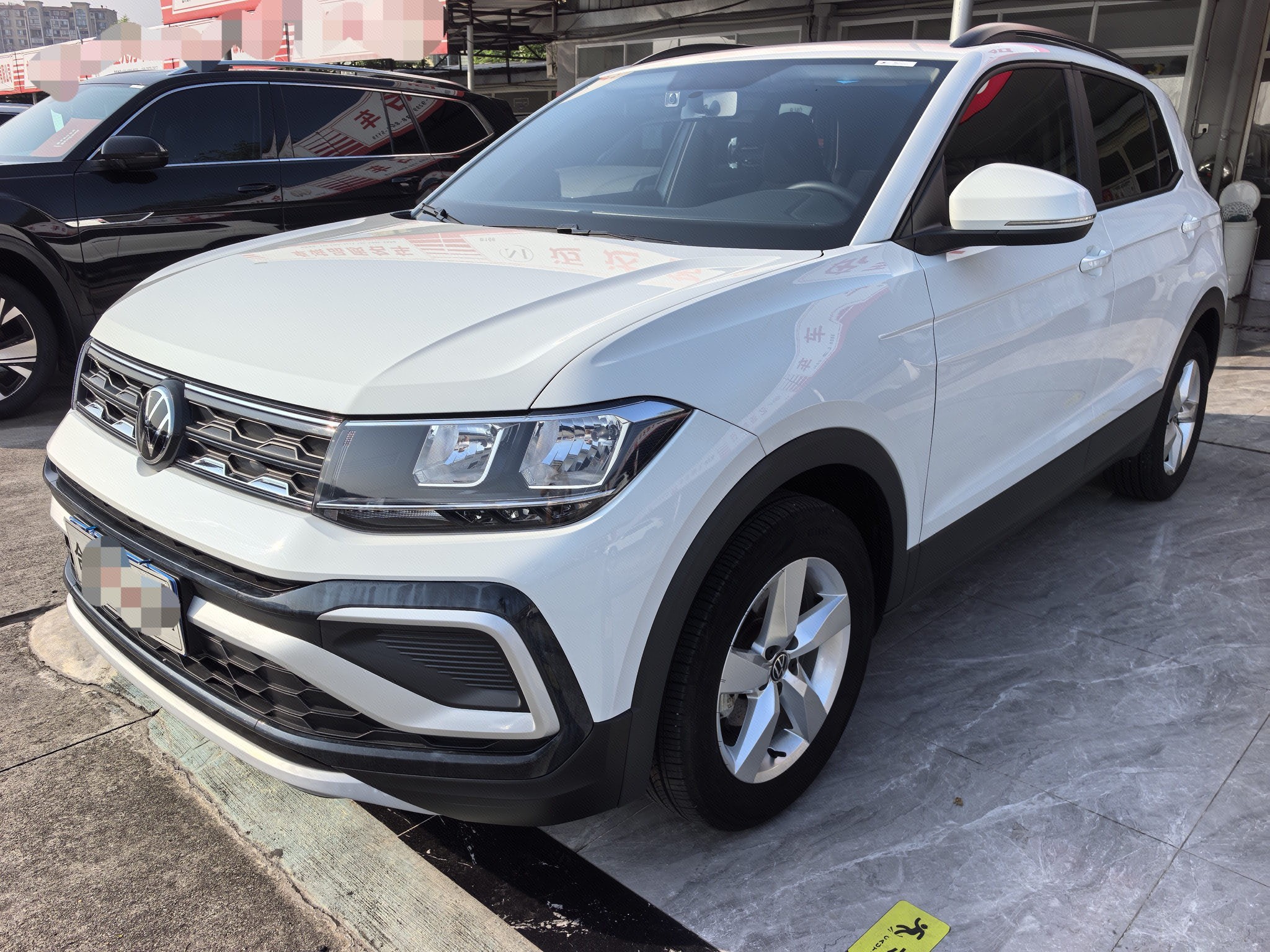 Volkswagen T-Cross 2024 Volkswagen T-Cross 2024 immagine di auto