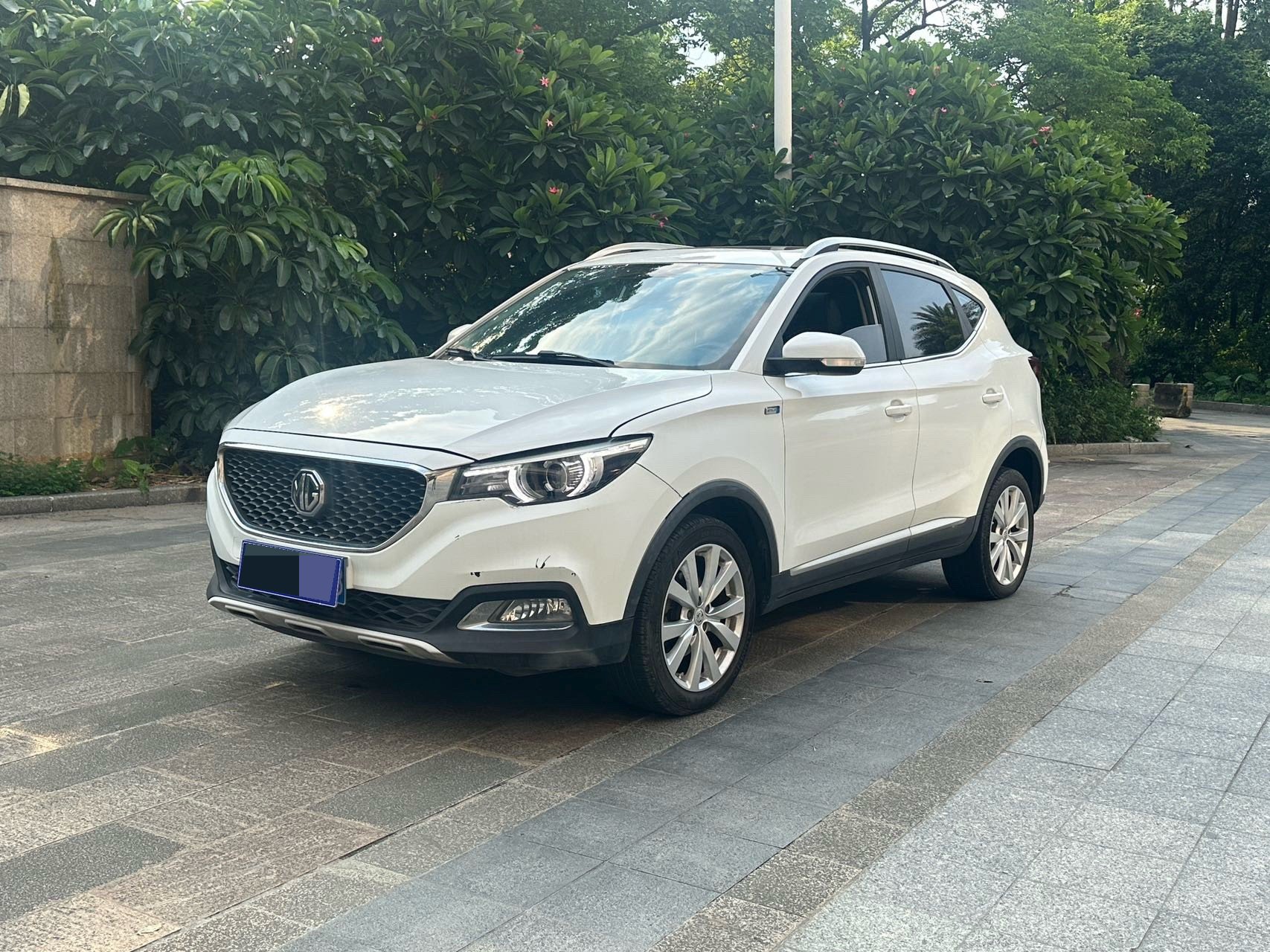 MG ZS 2018 MG ZS 2018 car image
