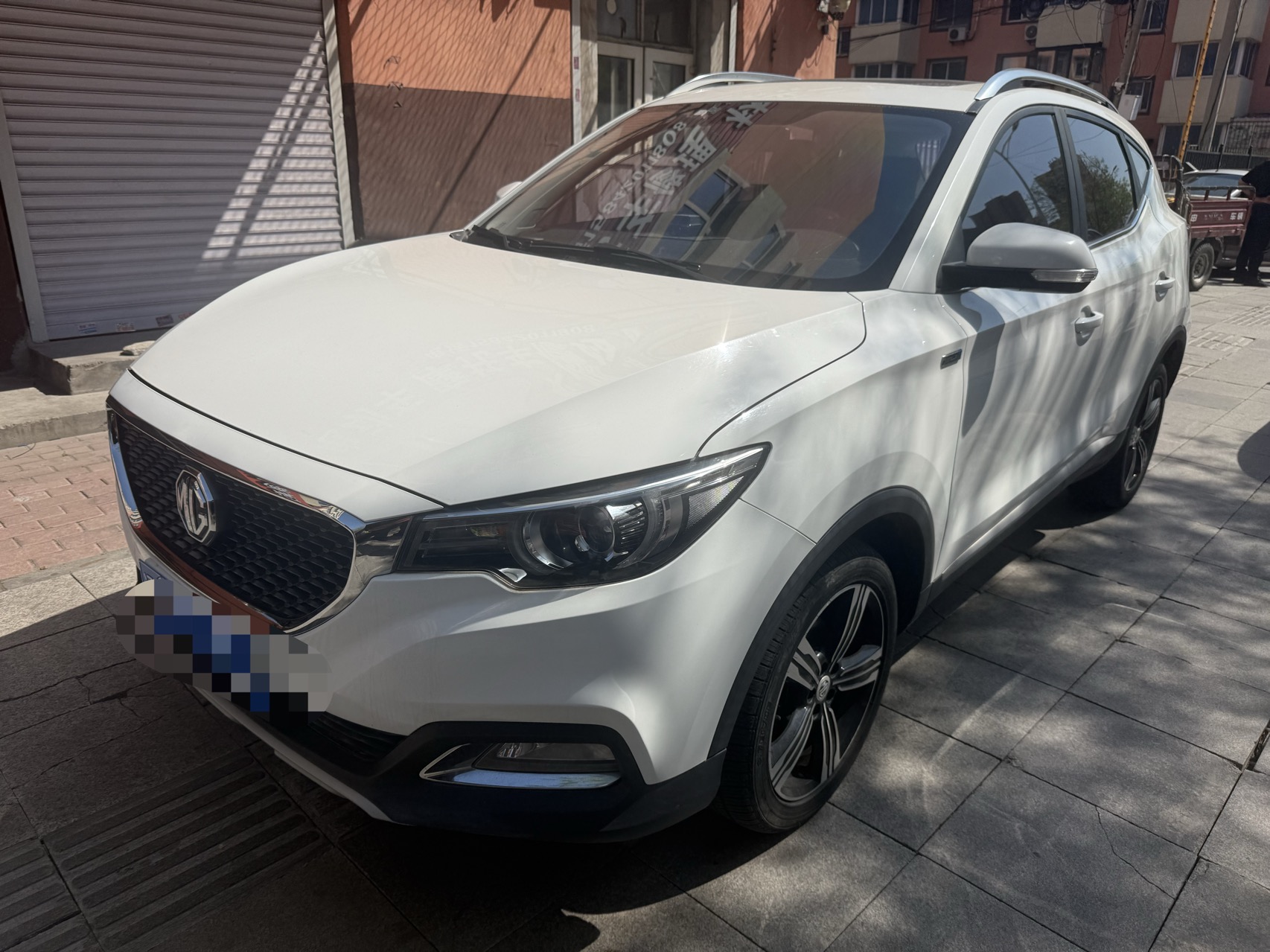 MG ZS 2017 MG ZS 2017 car image
