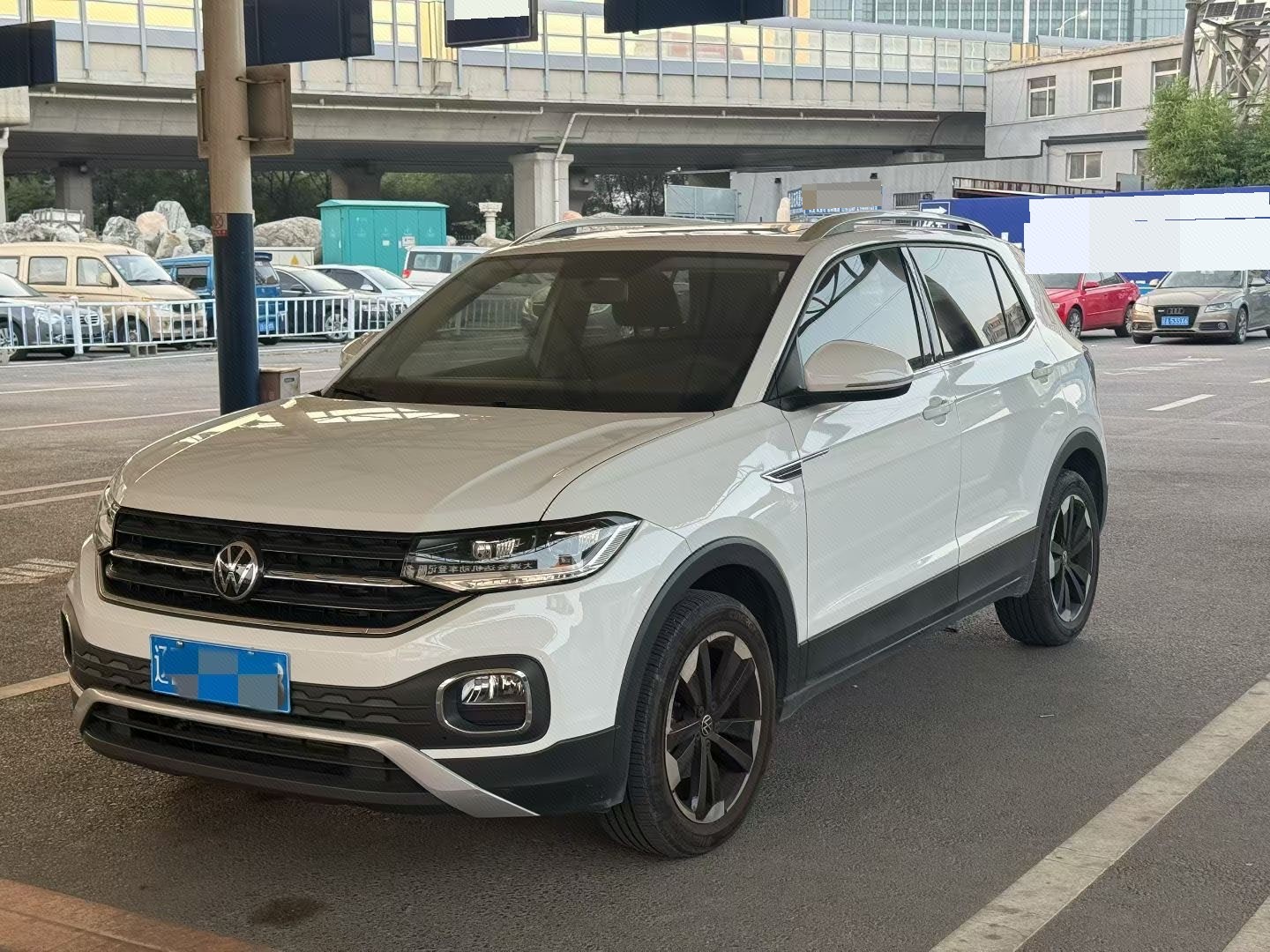 Volkswagen Tacqua 2020 car image 