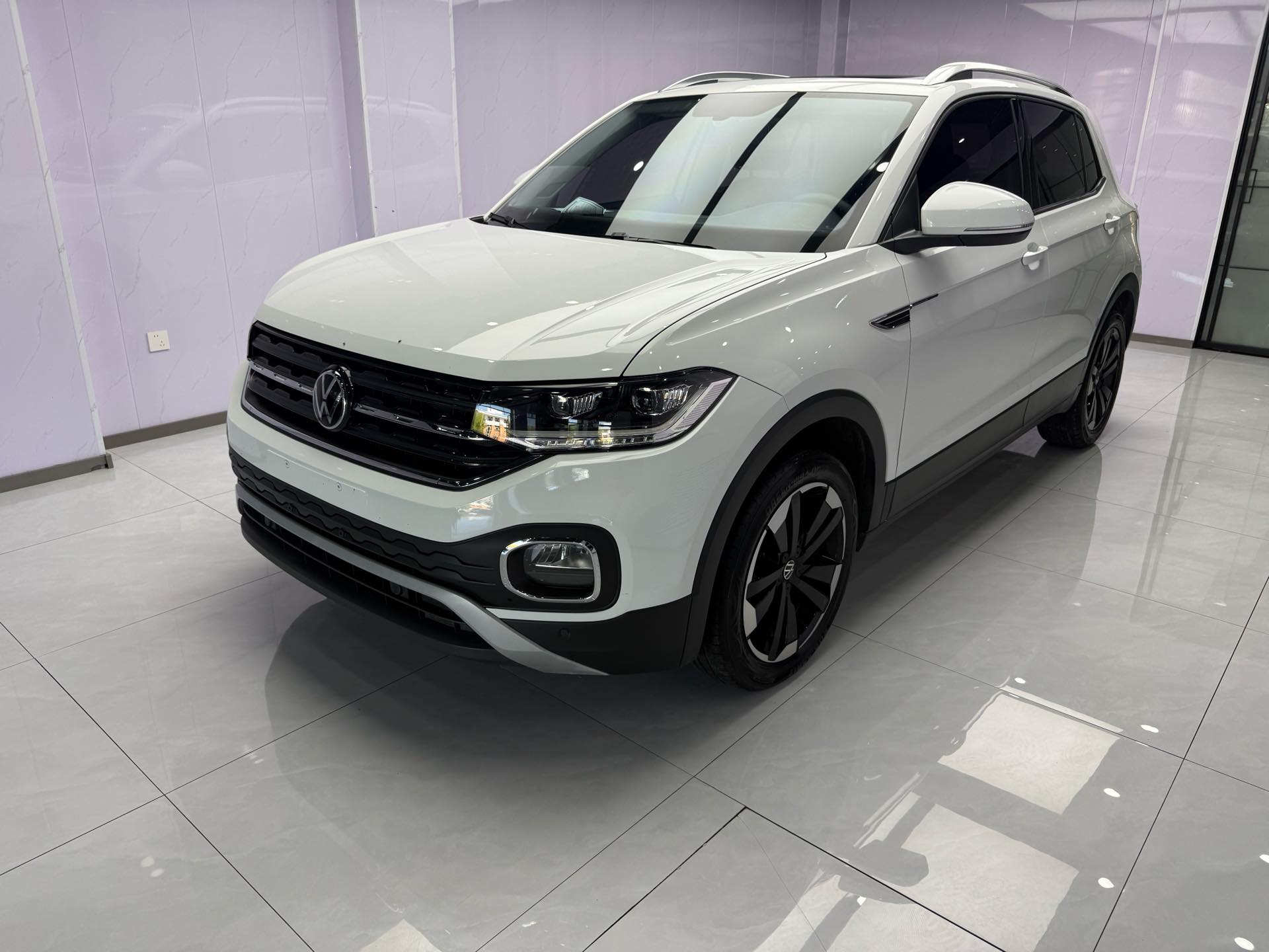 Volkswagen Tacqua 2022 Volkswagen Tacqua 2022 car image