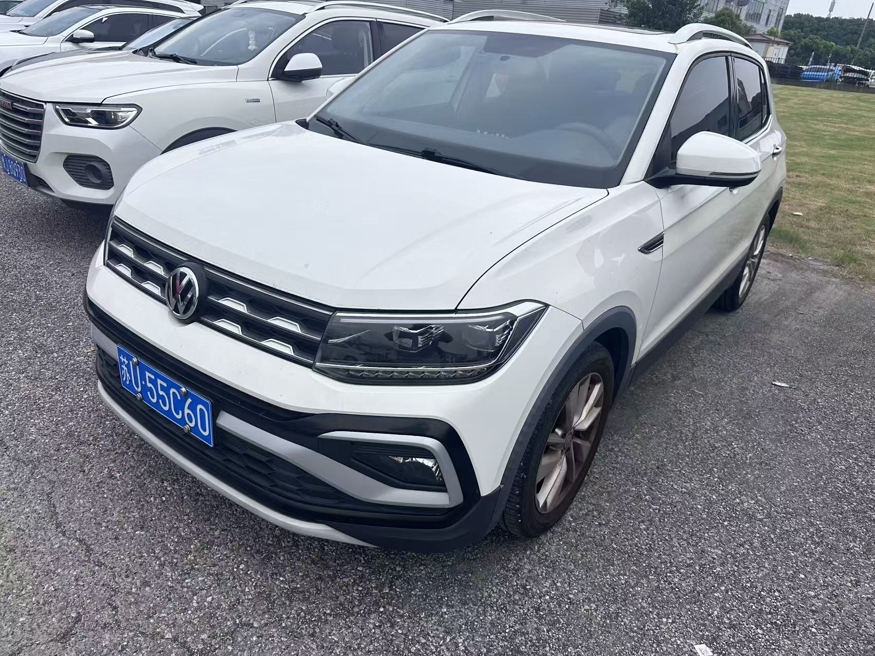 Volkswagen T-Cross 2020 Volkswagen T-Cross 2020 car image