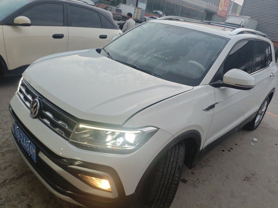 Volkswagen T-Cross 2020 Volkswagen T-Cross 2020 car image