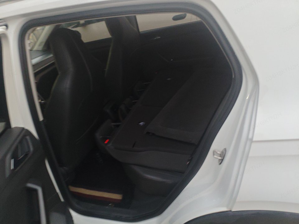 Volkswagen T-Cross 2020 #6 Volkswagen T-Cross 2020 car image #6