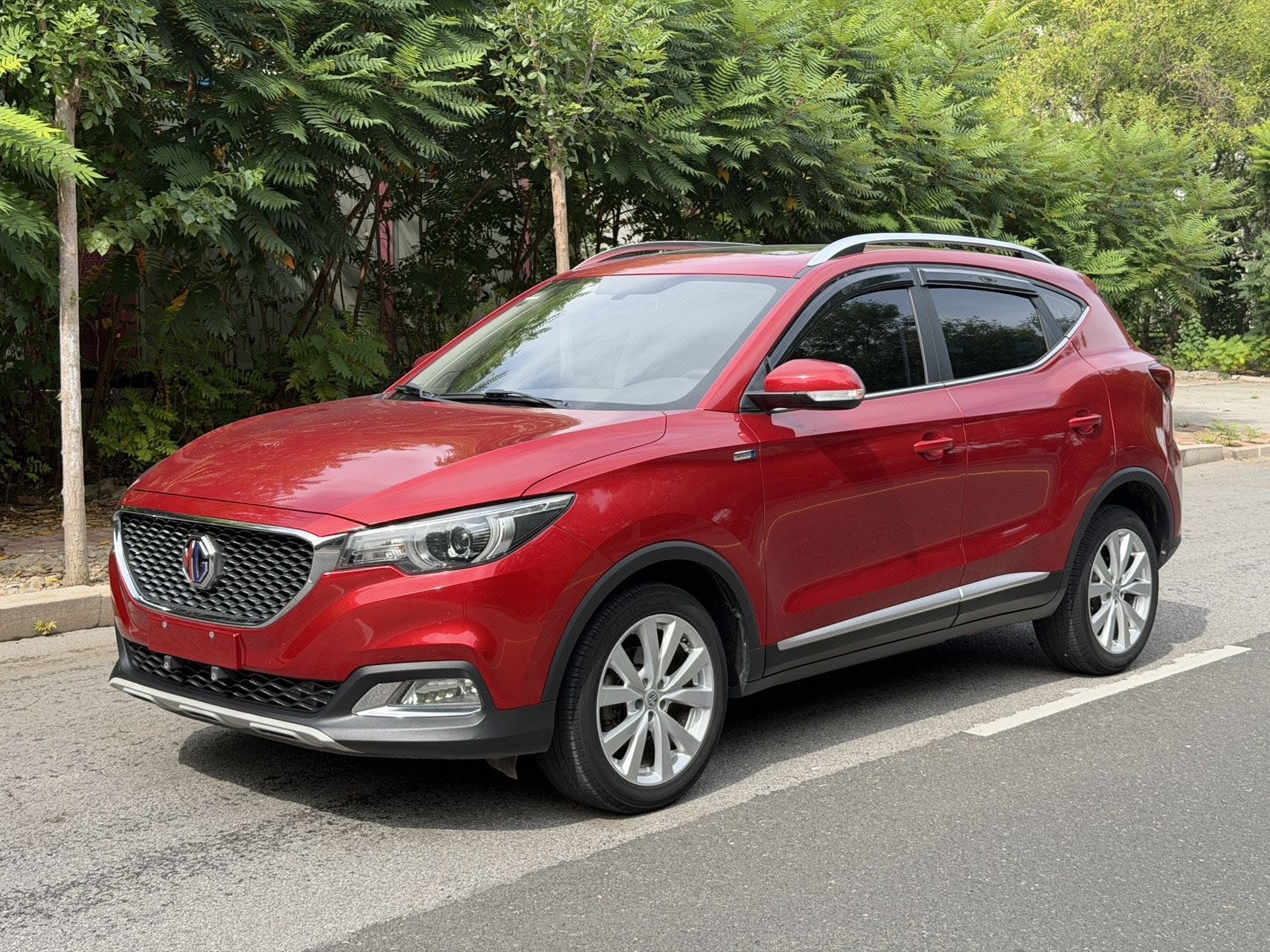 MG ZS 2018 MG ZS 2018 car image