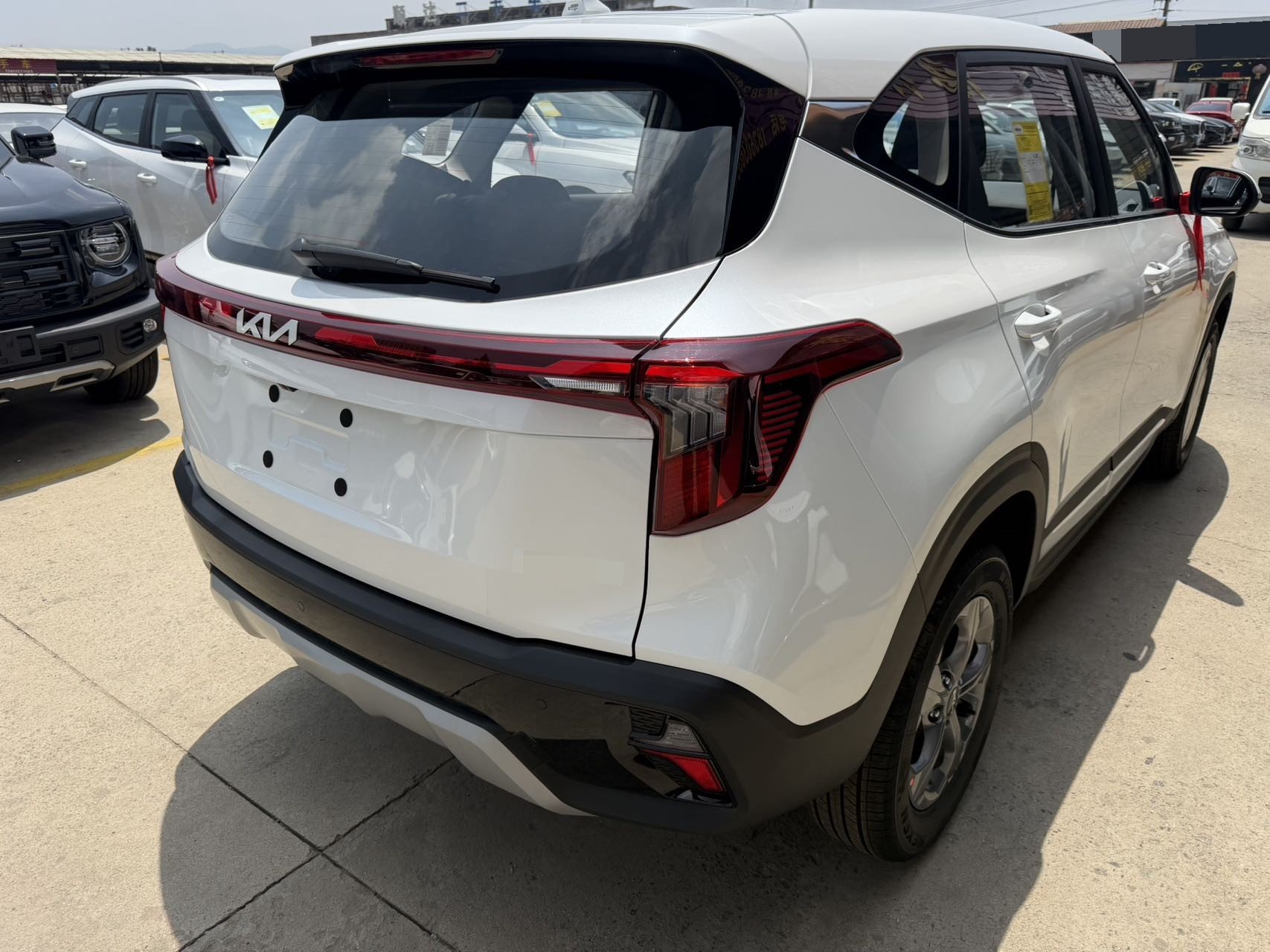 Kia Seltos 2026 image de voiture #7
