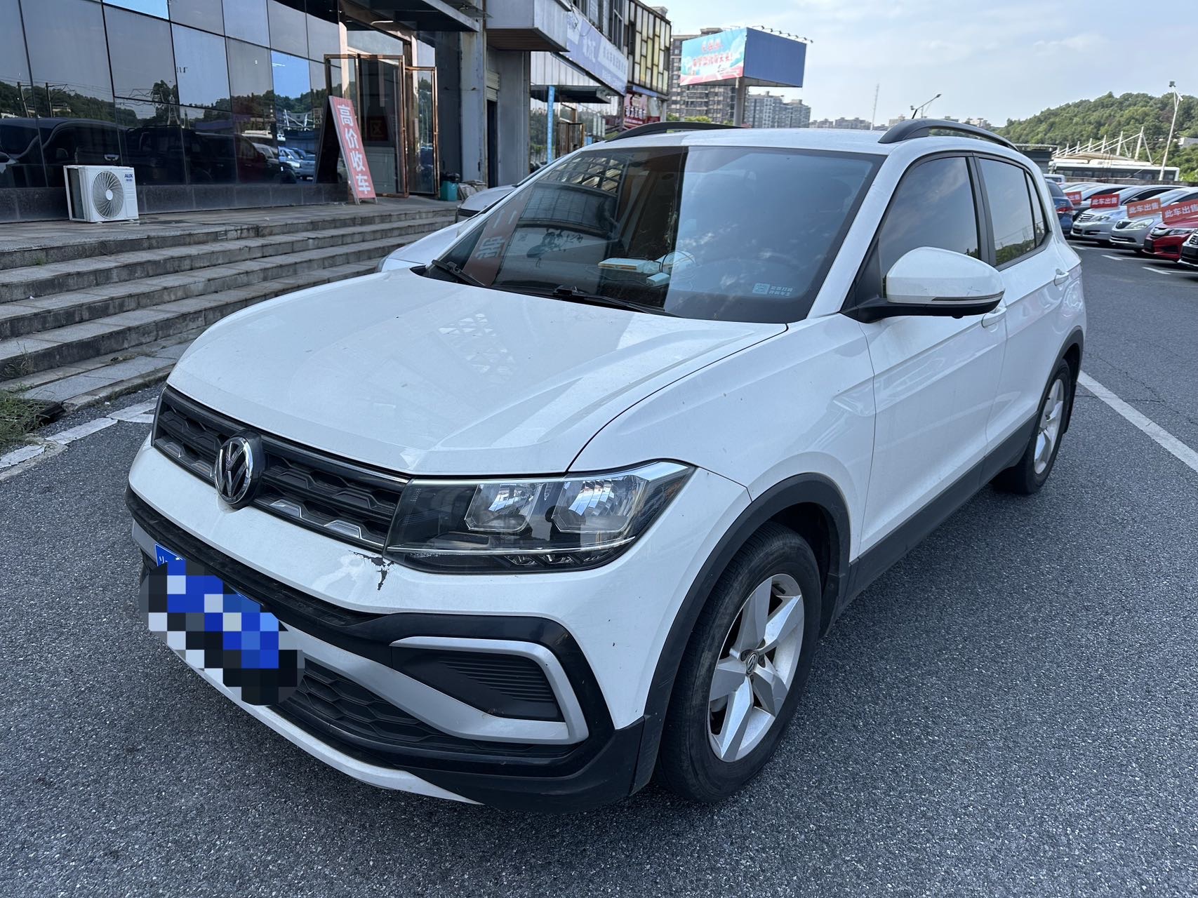 Volkswagen T-Cross 2021 Volkswagen T-Cross 2021 car image