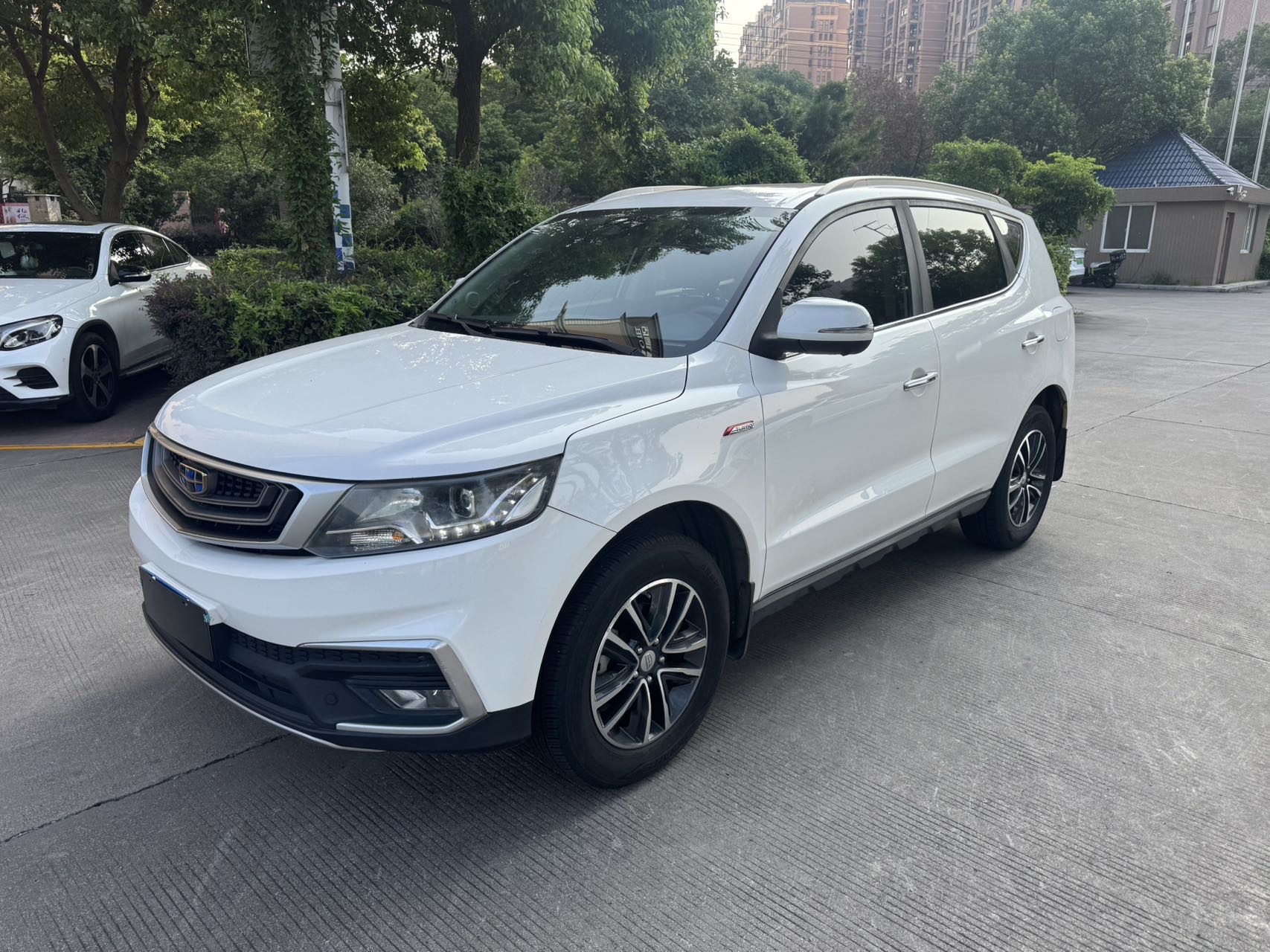 GEELY Vision X6 2019 car image 