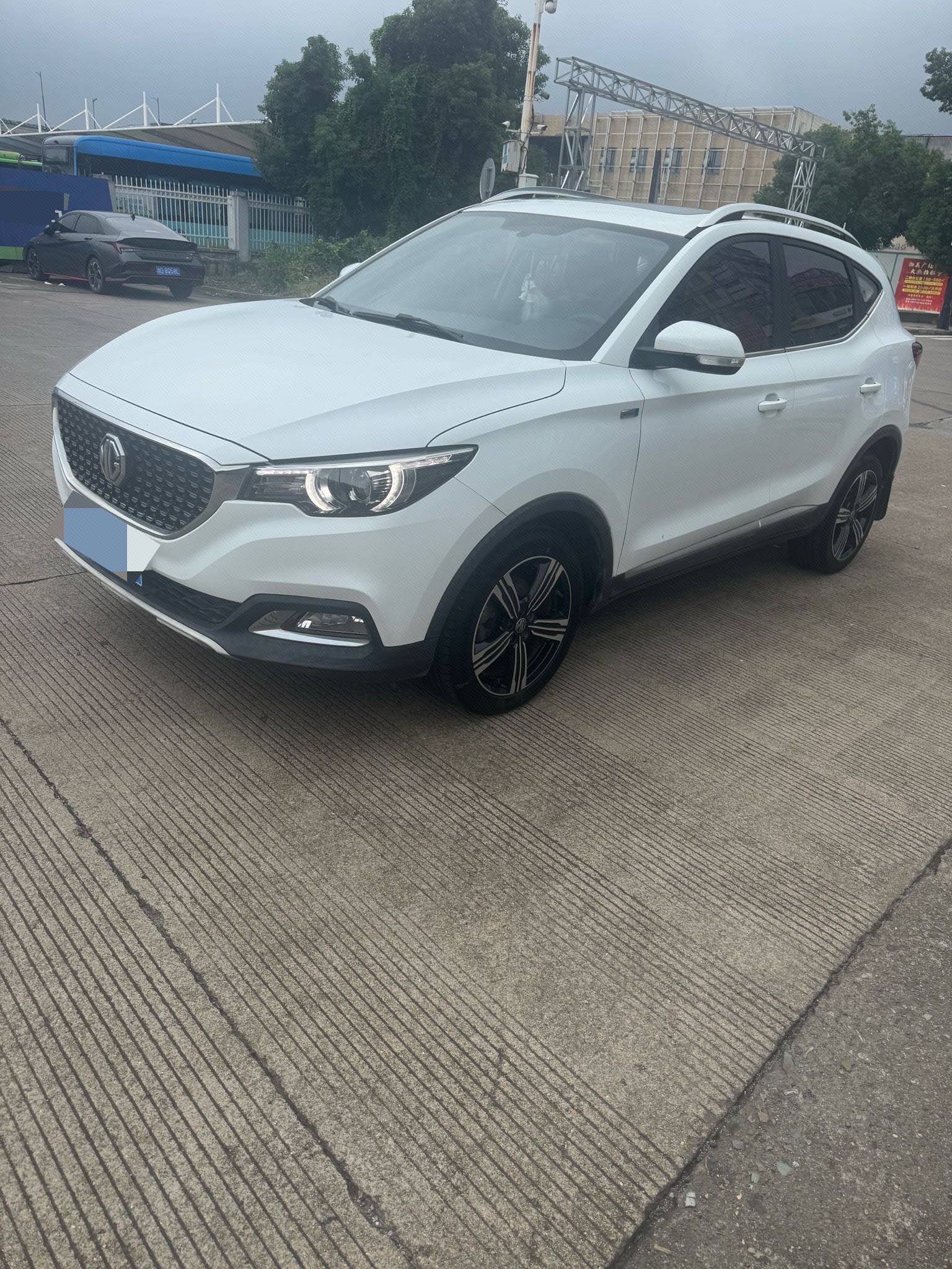 MG ZS 2018 MG ZS 2018 car image