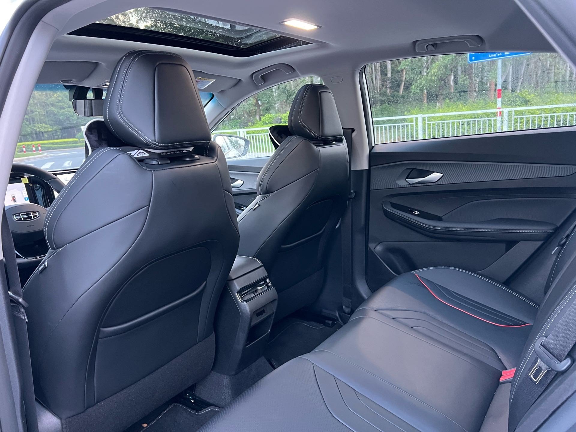 GEELY Binray 2025 #6 GEELY Binray 2025 car image #6