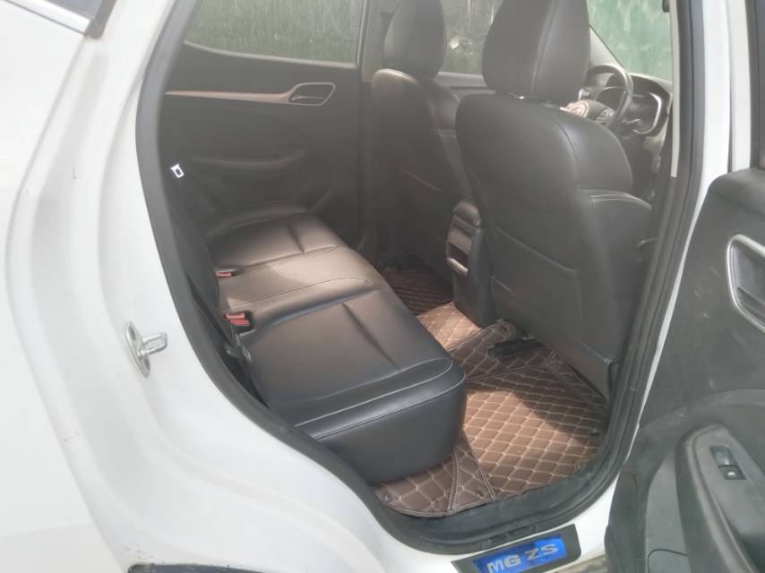 MG ZS 2017 car image #4