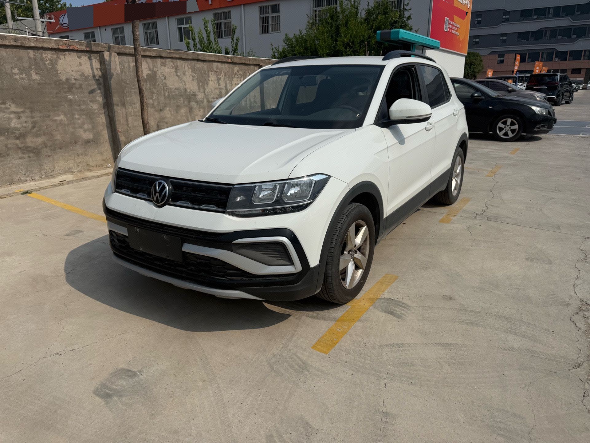Volkswagen T-Cross 2023 Volkswagen T-Cross 2023 car image
