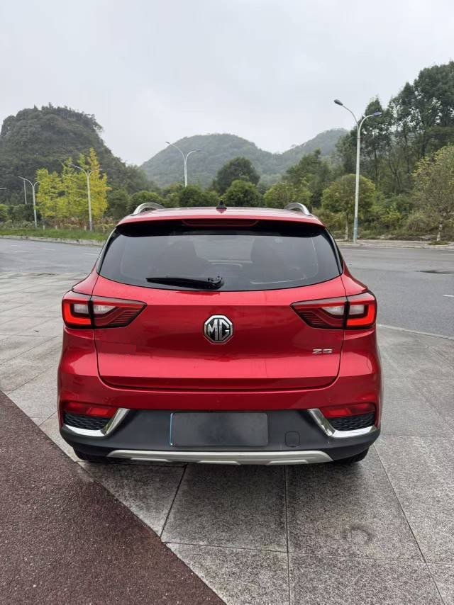 MG ZS 2017 #5 MG ZS 2017 car image #5